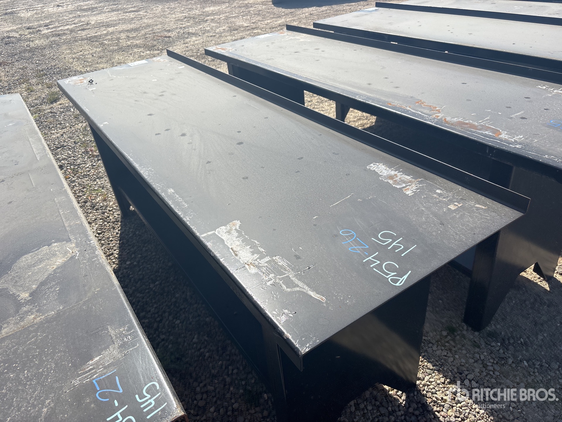 General Appearance with Foto, angolo anteriore destro