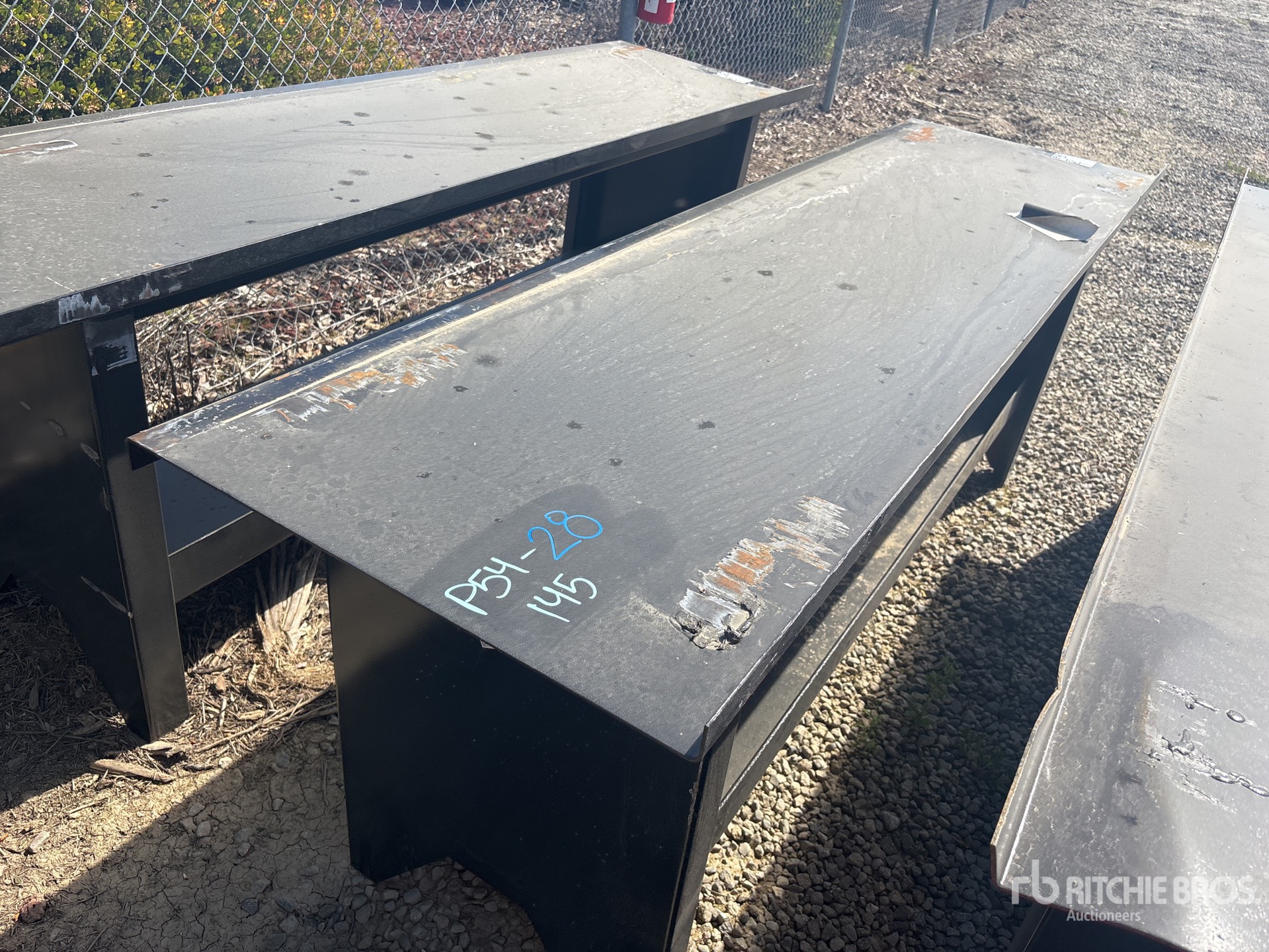 General Appearance with Foto, angolo anteriore sinistro