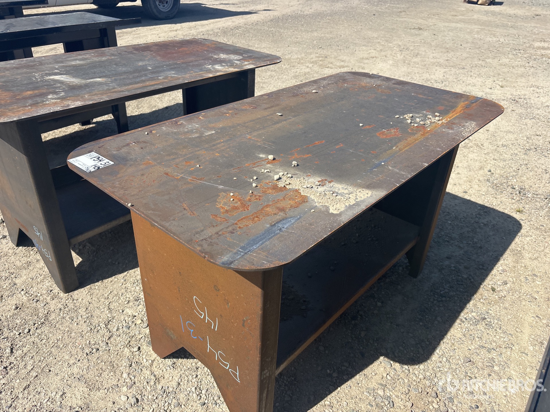 General Appearance with Foto, angolo posteriore sinistro