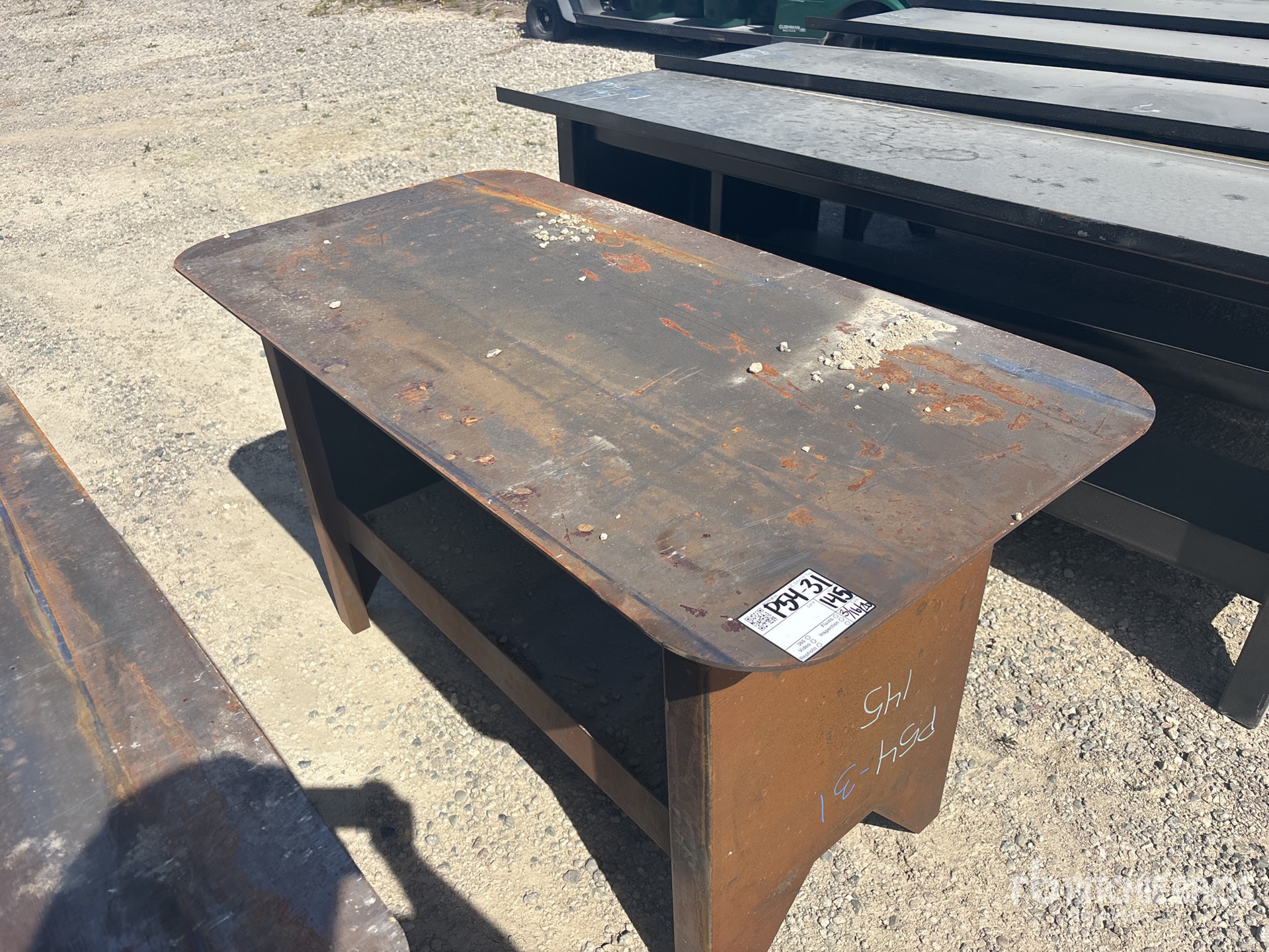 General Appearance with Foto, angolo anteriore sinistro