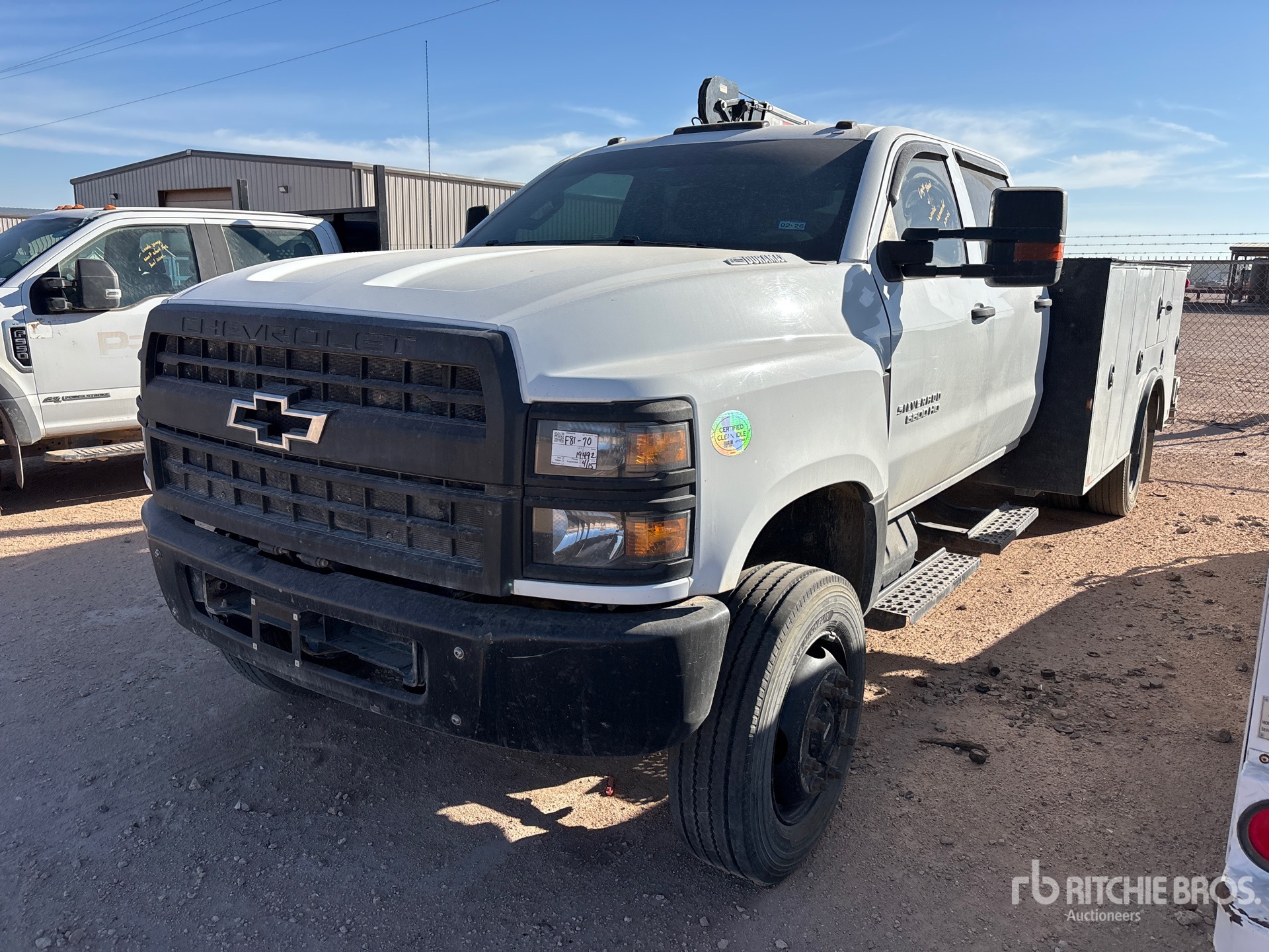 General Appearance with Picture, Left Front Corner