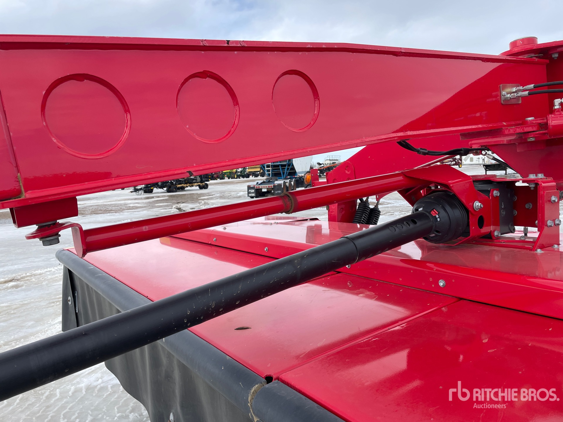 2023 Massey Ferguson 1316S