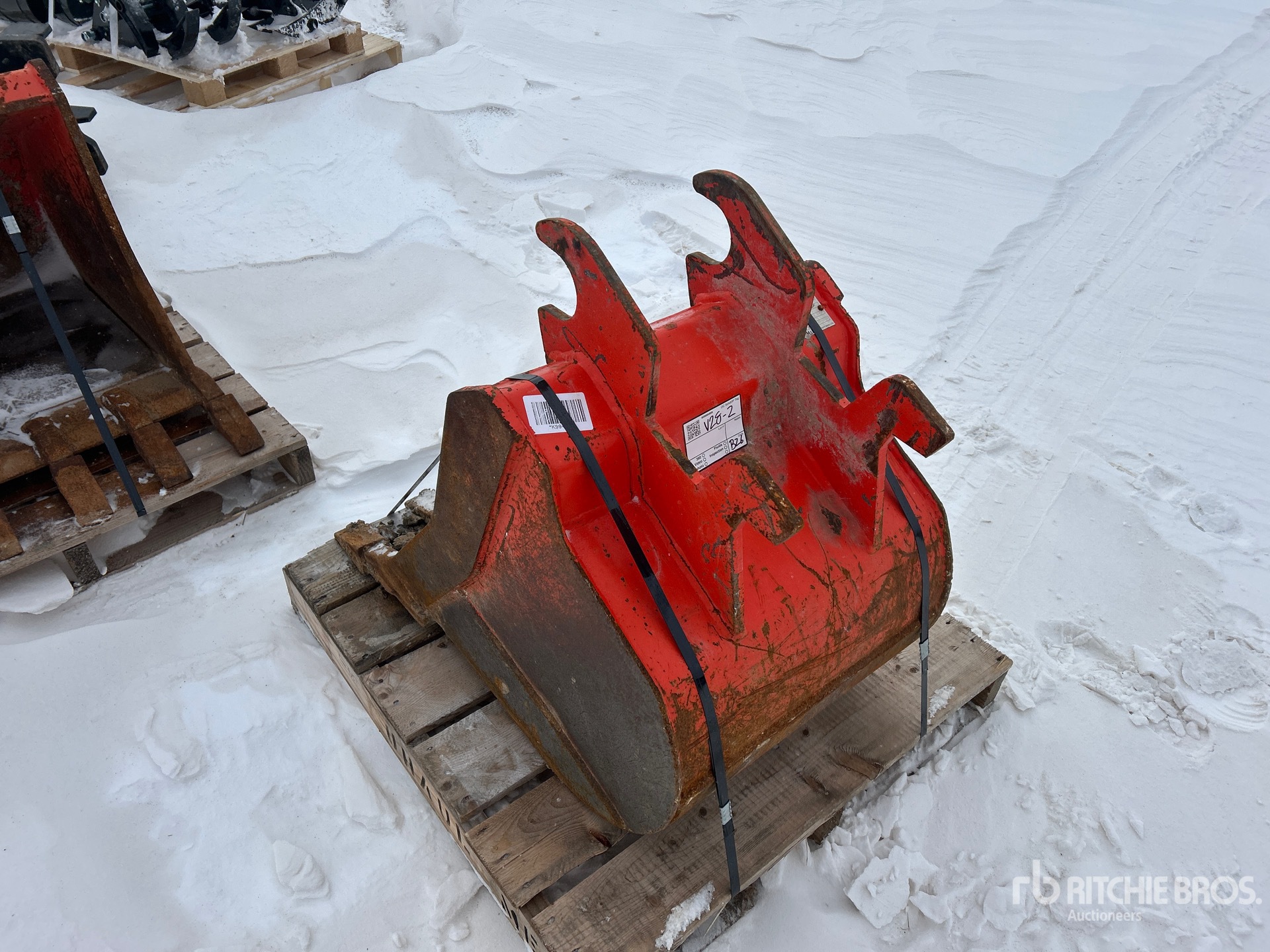 General Appearance with Foto, angolo posteriore sinistro