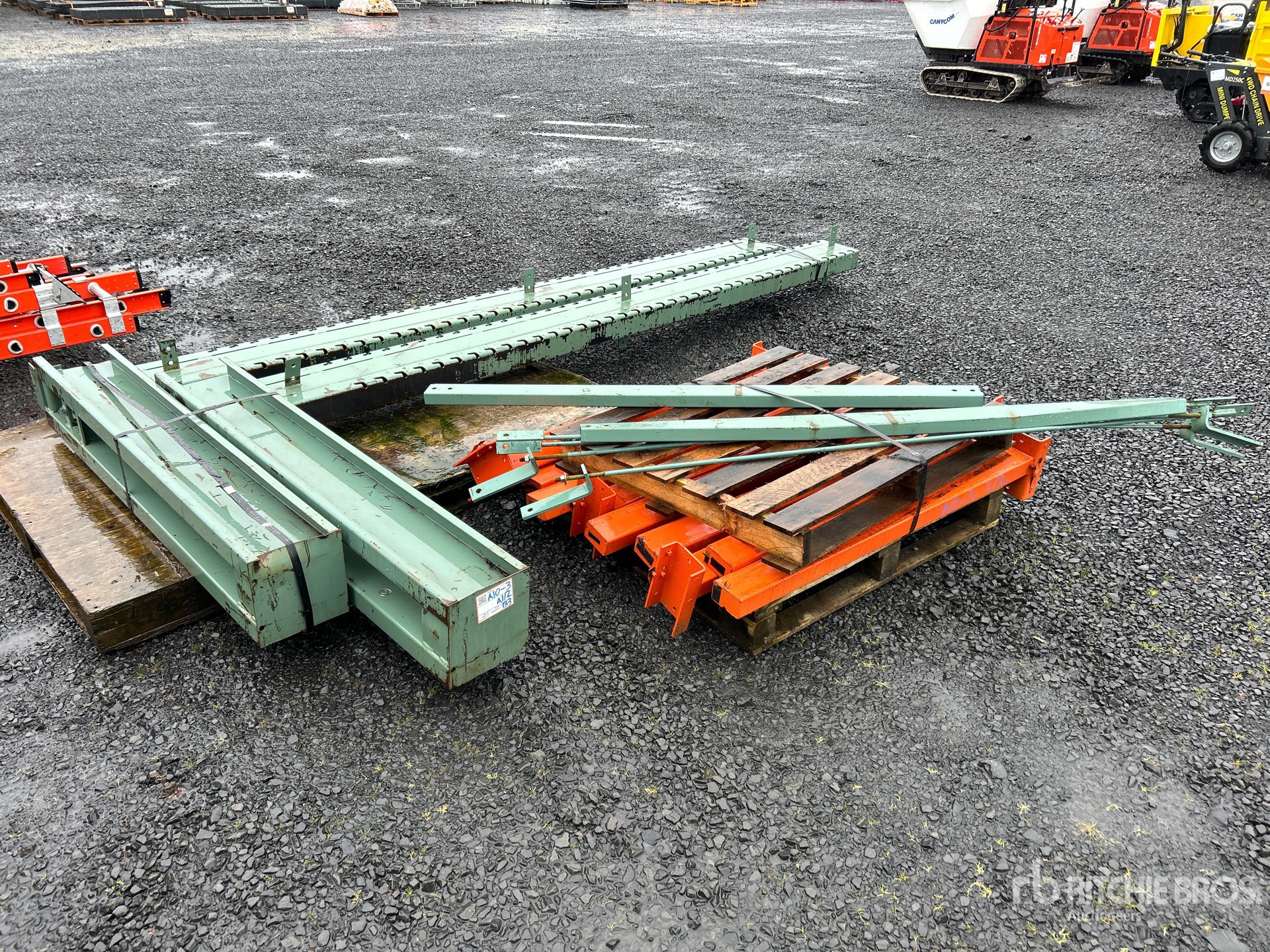 General Appearance with Image, coin avant gauche