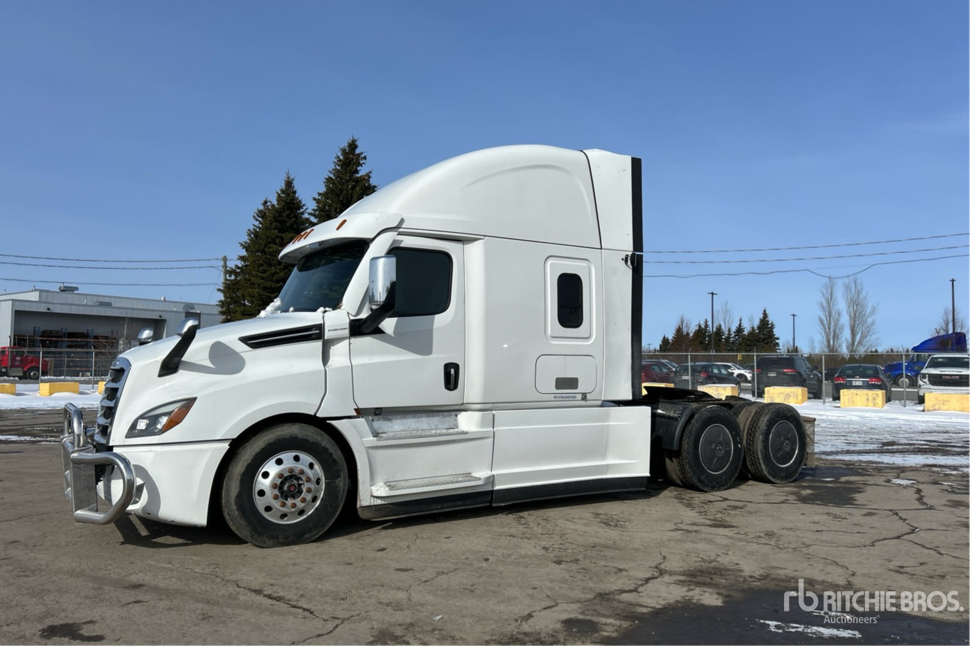 General Appearance with Picture, Left Front Corner