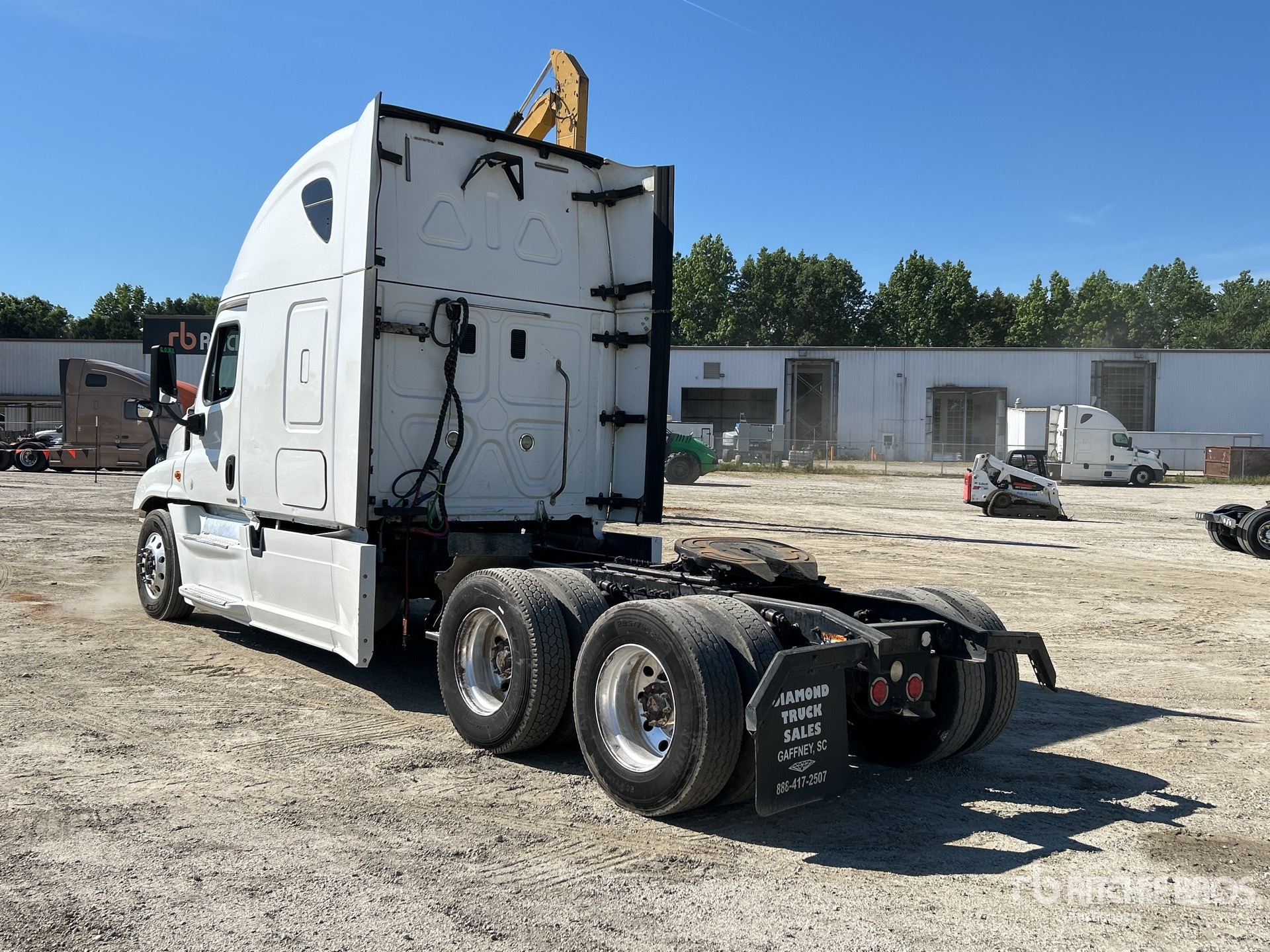2014 Freightliner CASCADIA 113