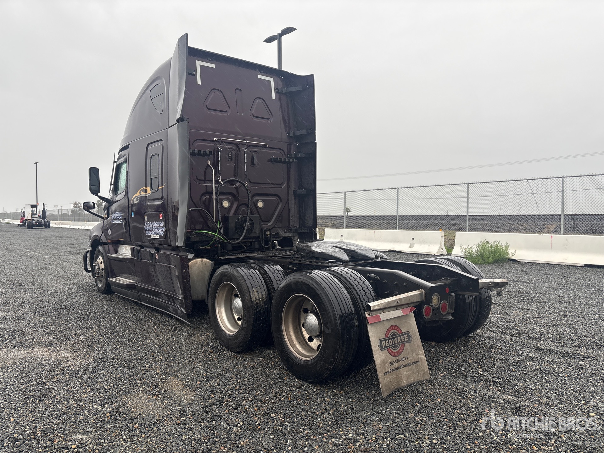 General Appearance with Image, coin arrière gauche