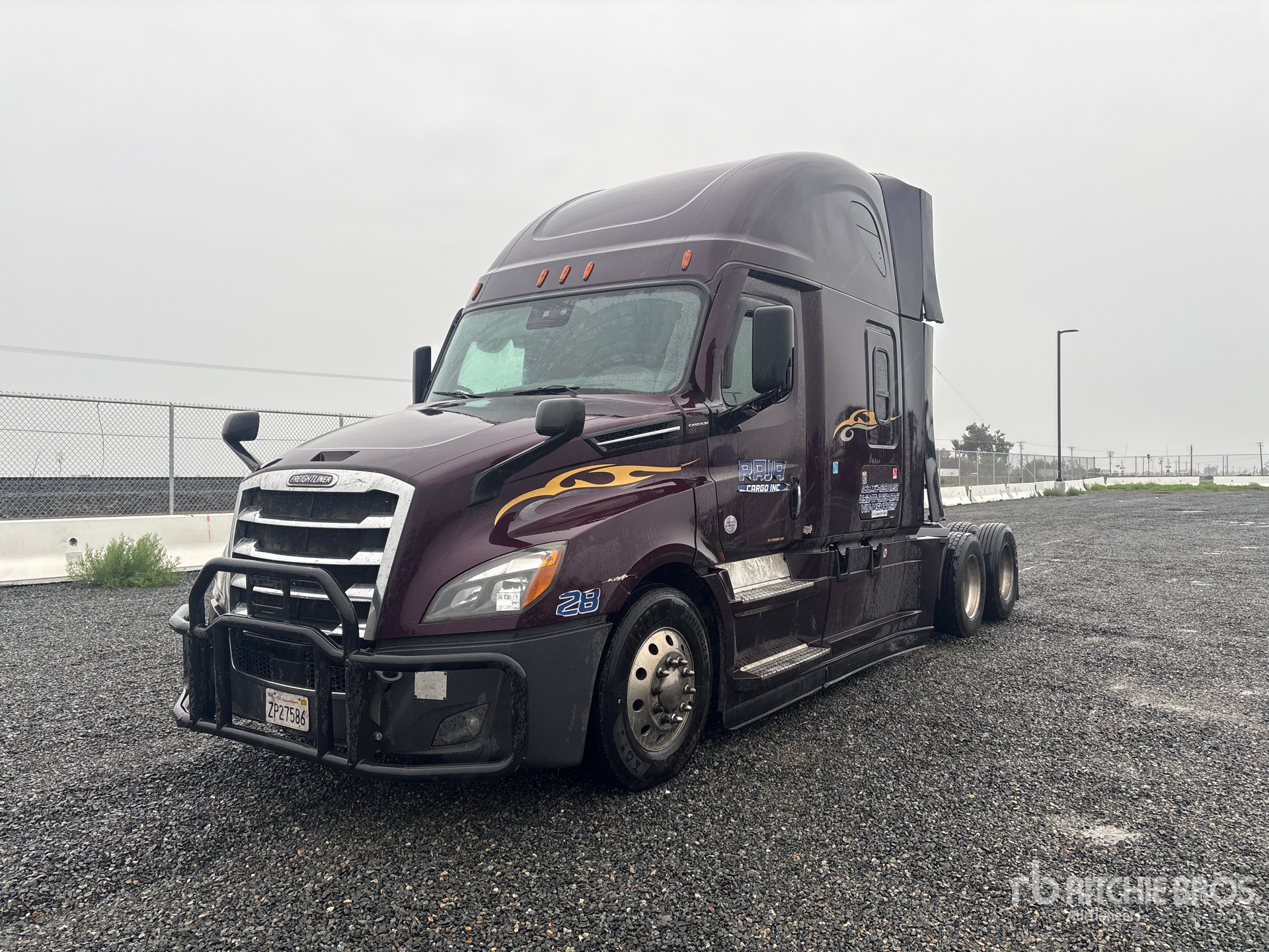 General Appearance with Image, coin avant gauche