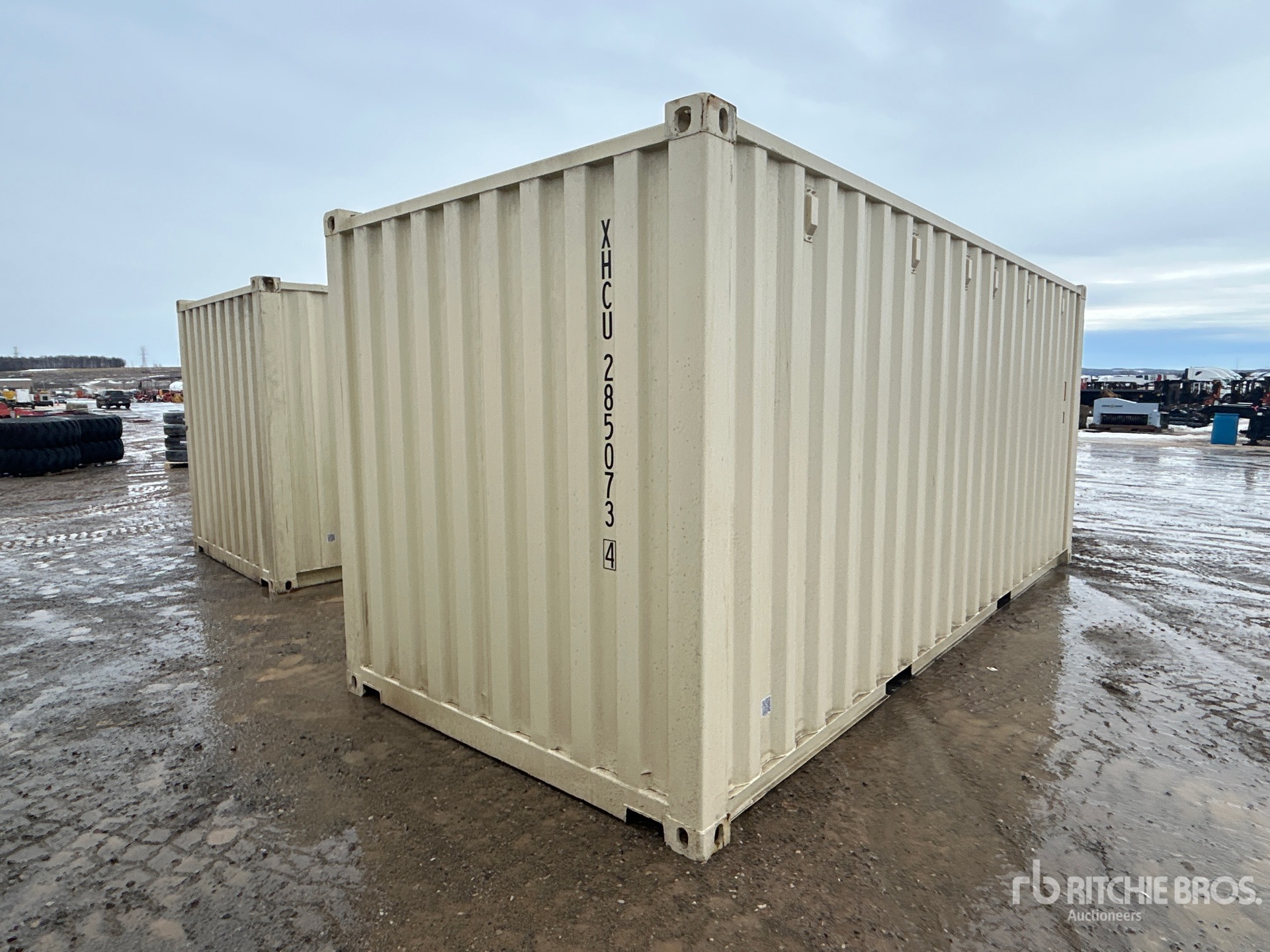 General Appearance with Picture, Right Rear Corner