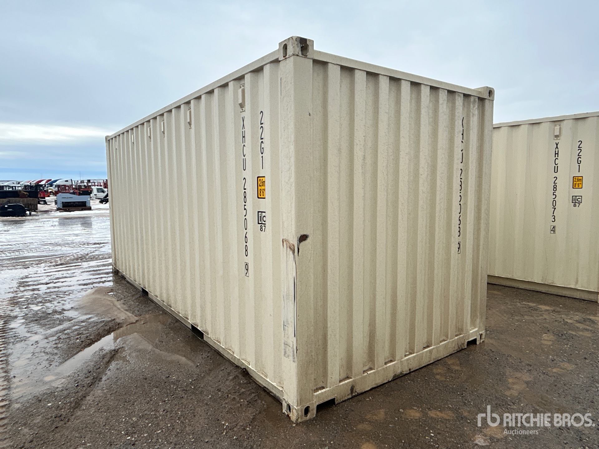 General Appearance with Picture, Left Rear Corner