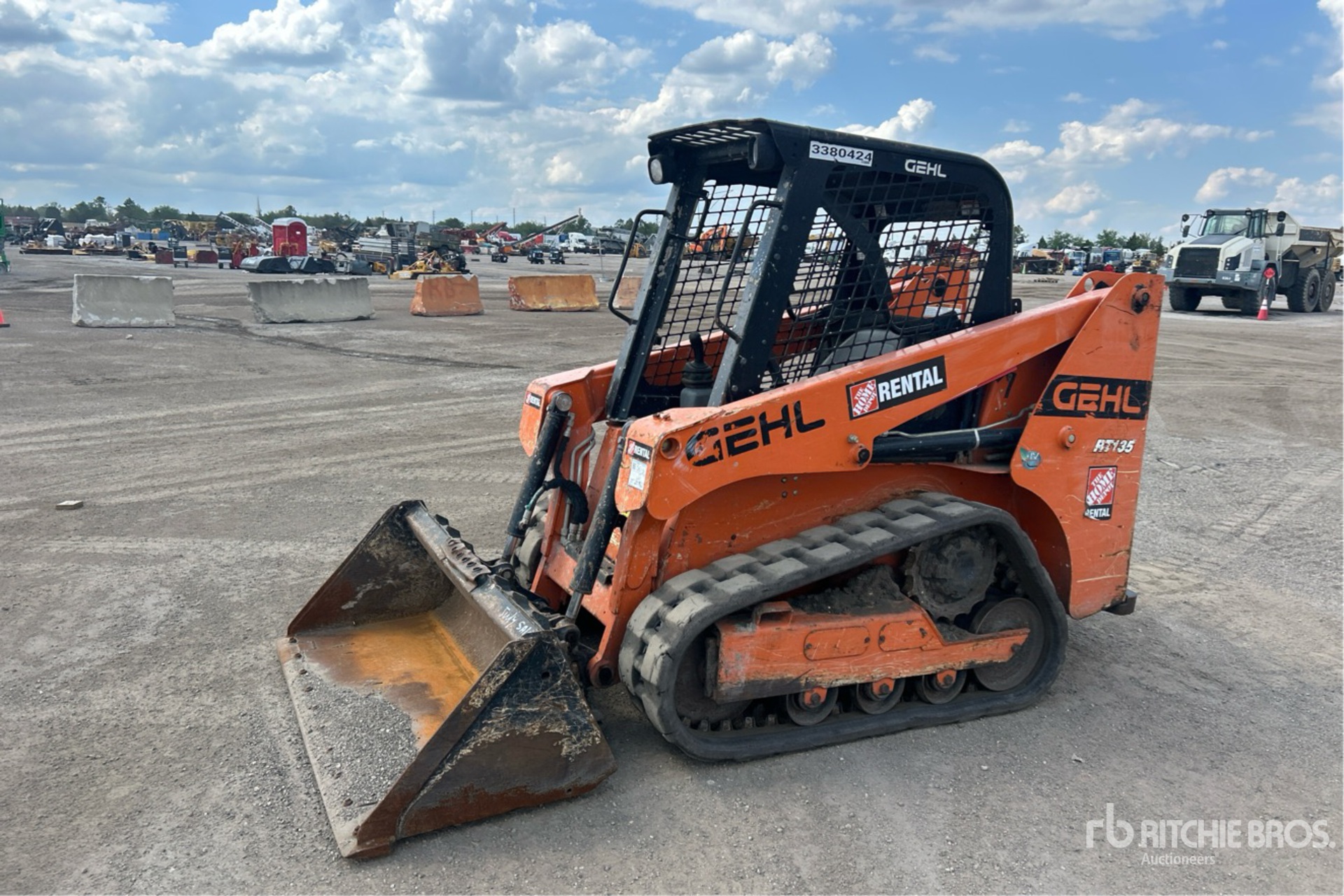 General Appearance with Image, coin avant gauche