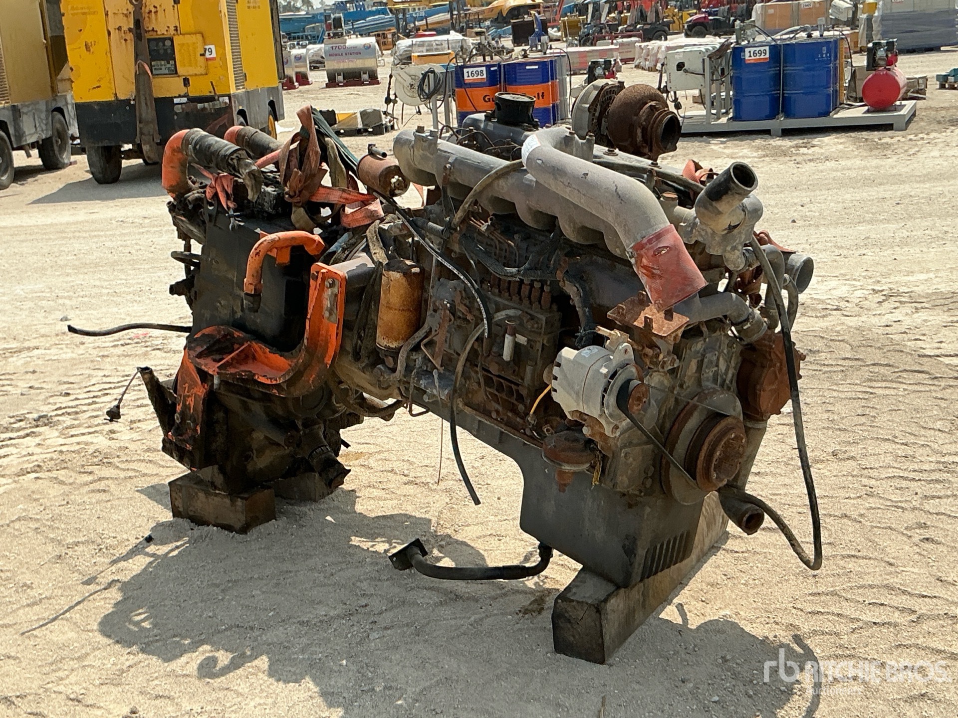 Aspect général with Image, coin arrière gauche