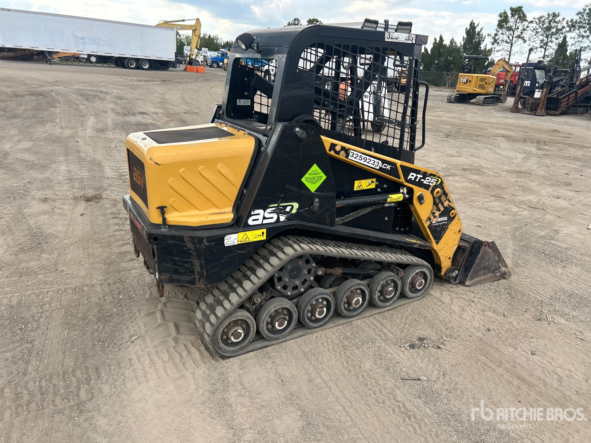 Aspect général with Image, coin arrière droit