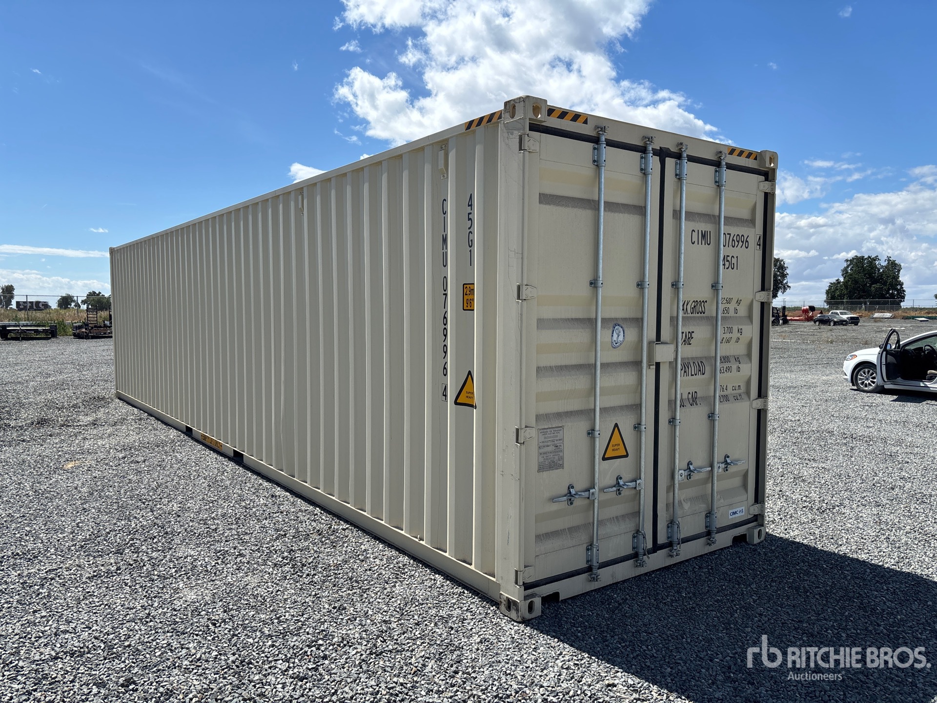 General Appearance with Picture, Right Front Corner