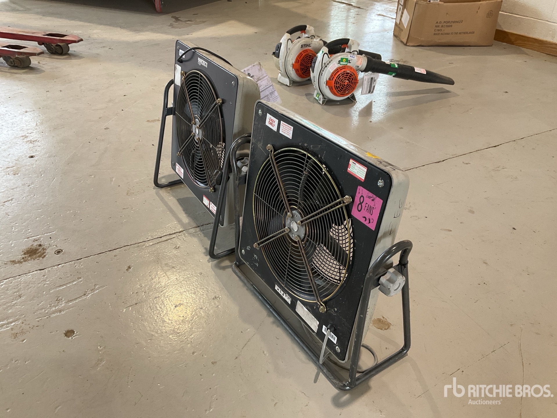 General Appearance with Picture, Left Front Corner