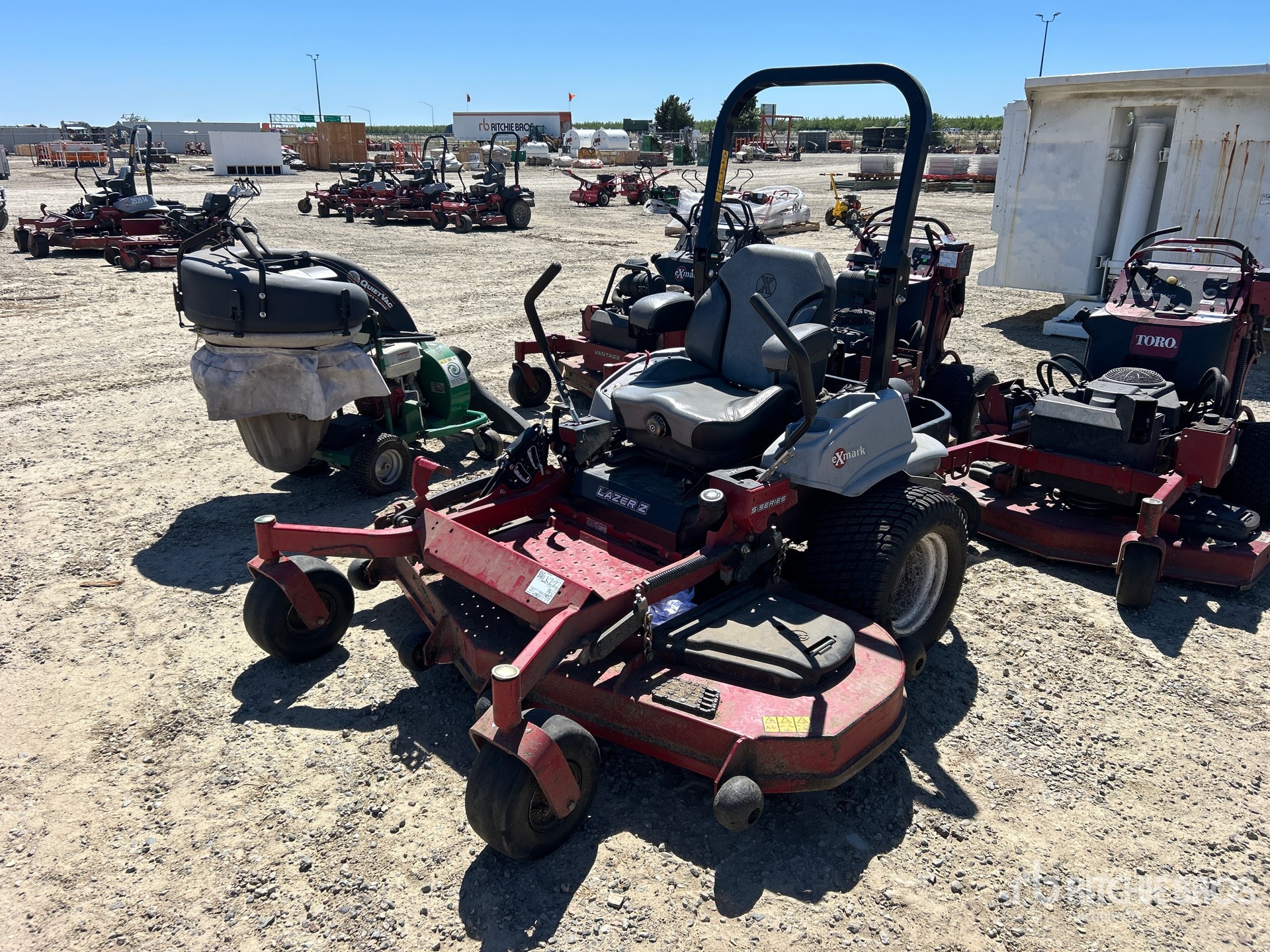 General Appearance with Picture, Left Front Corner