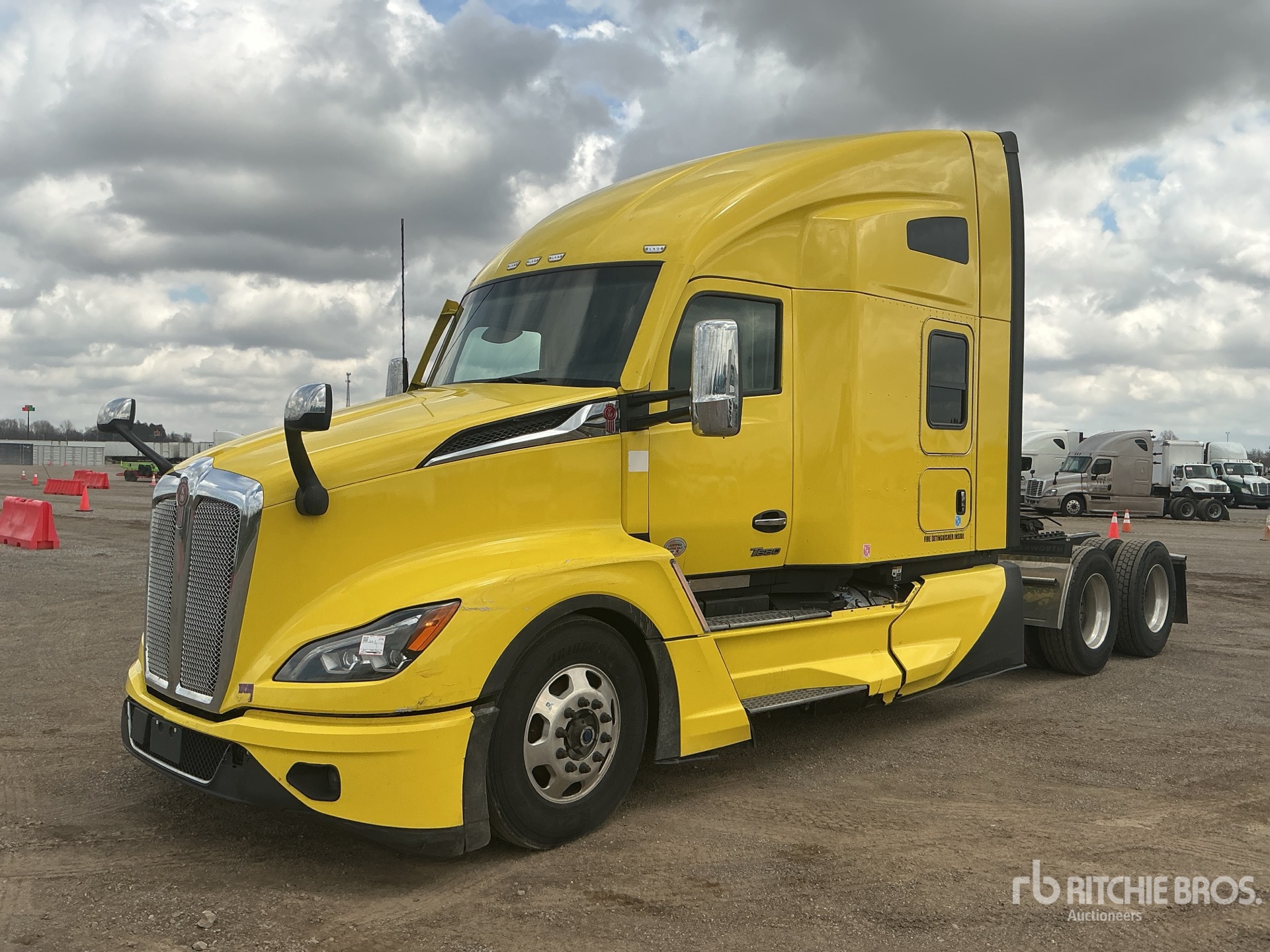 General Appearance with Picture, Left Front Corner