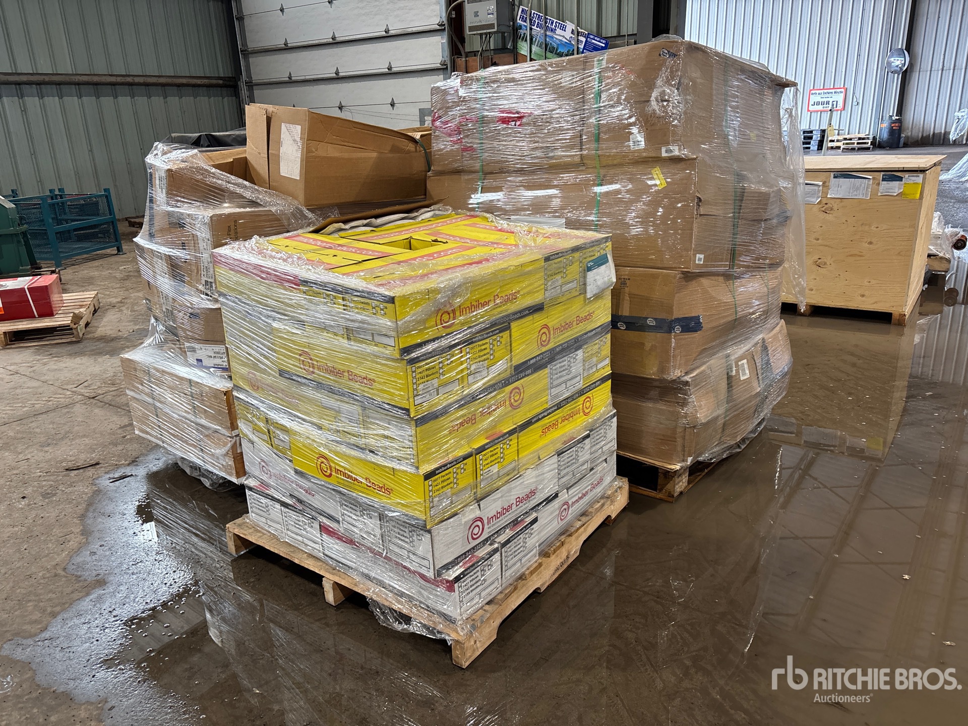 General Appearance with Bild, Ecke hinten rechts