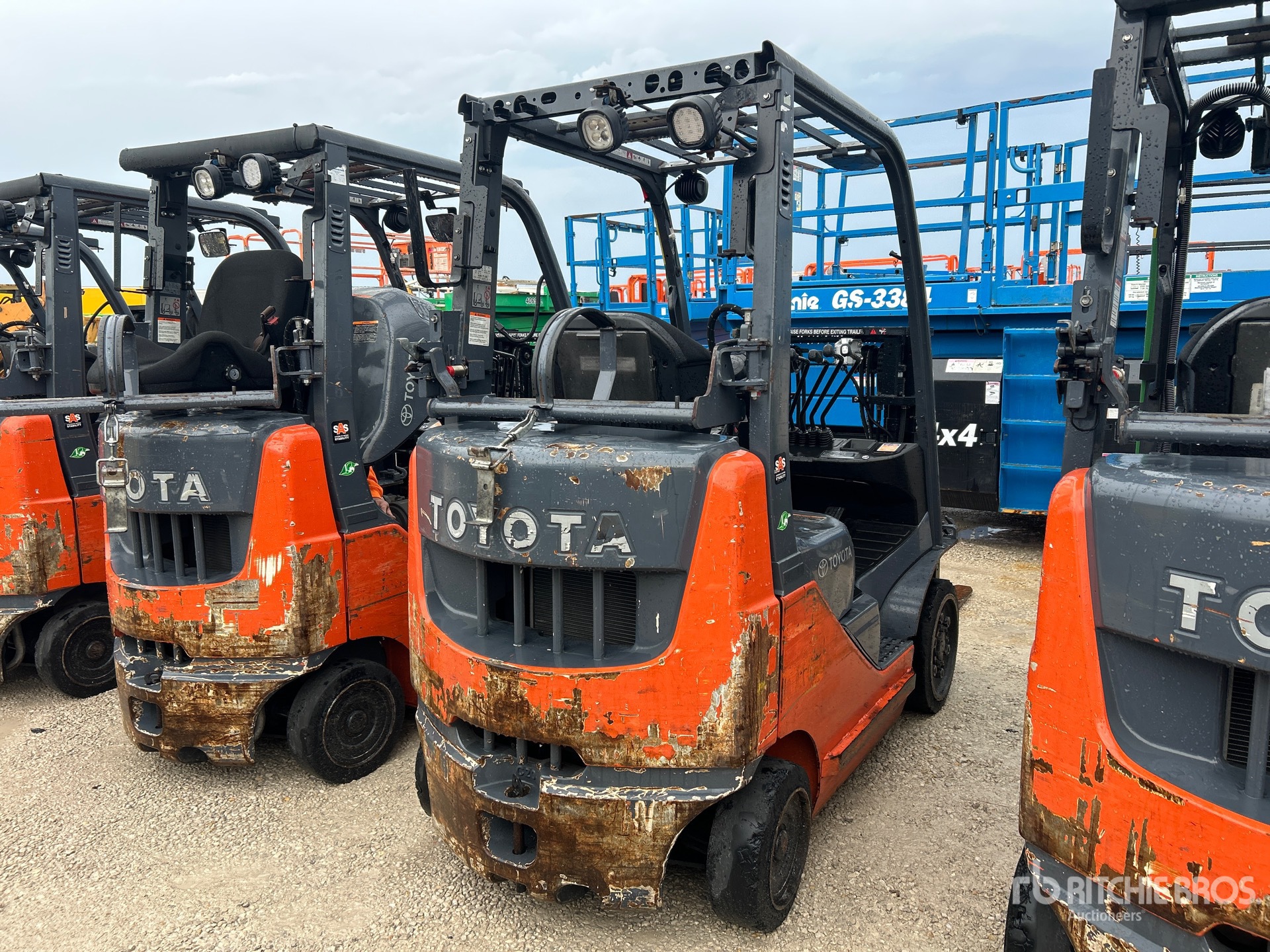 General Appearance with Imagen: esquina trasera derecha