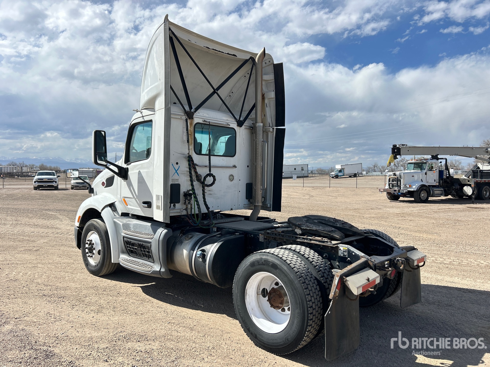 General Appearance with Imagen: esquina trasera izquierda