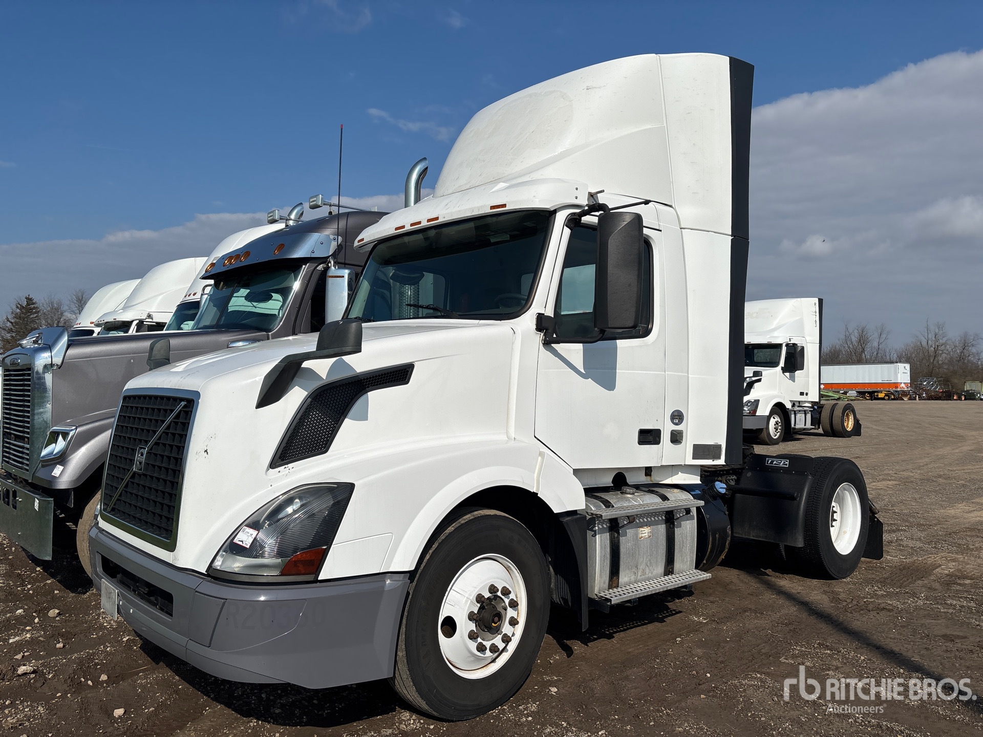 Aspect général with Image, coin avant gauche