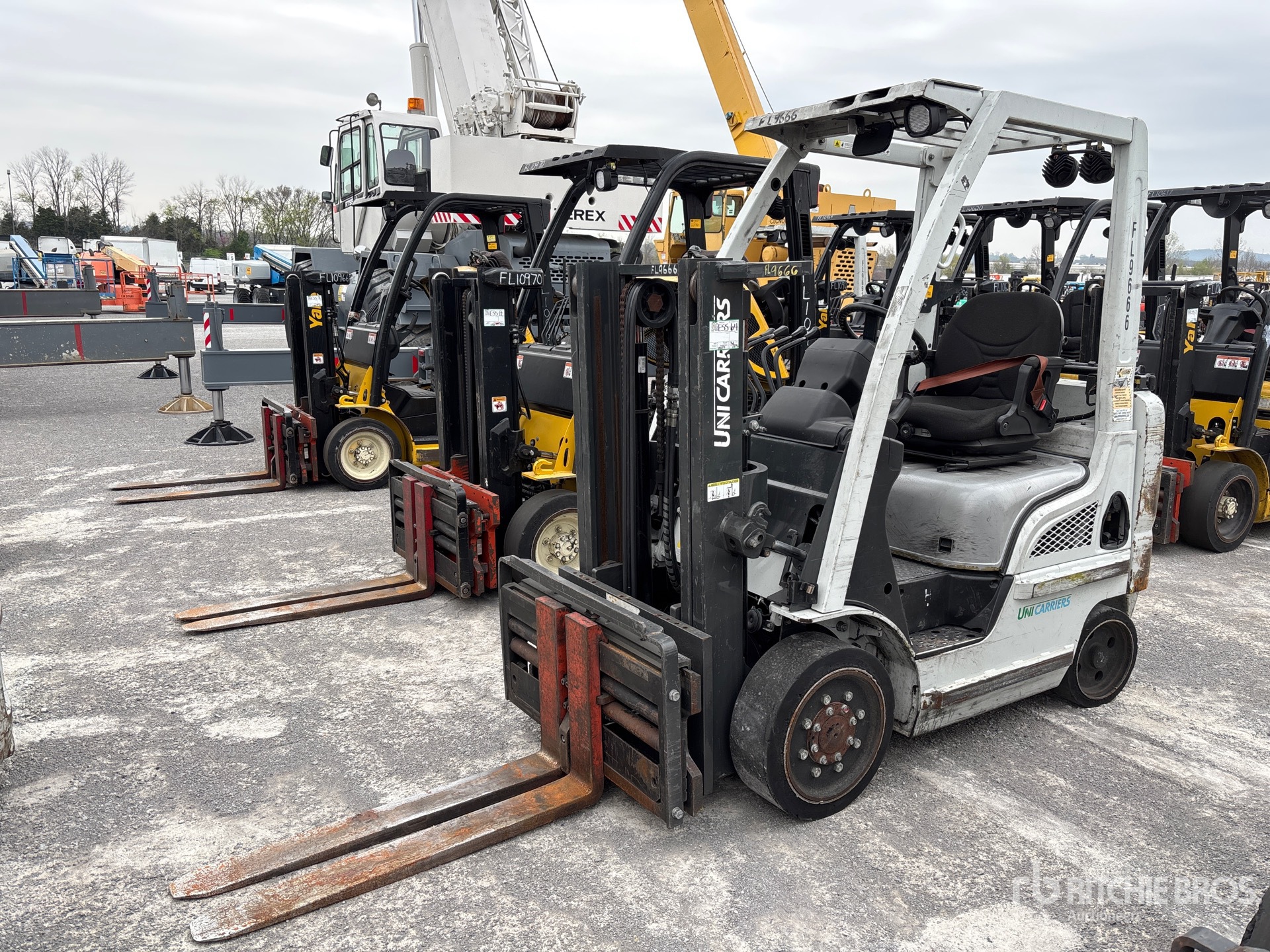 General Appearance with Image, coin avant gauche