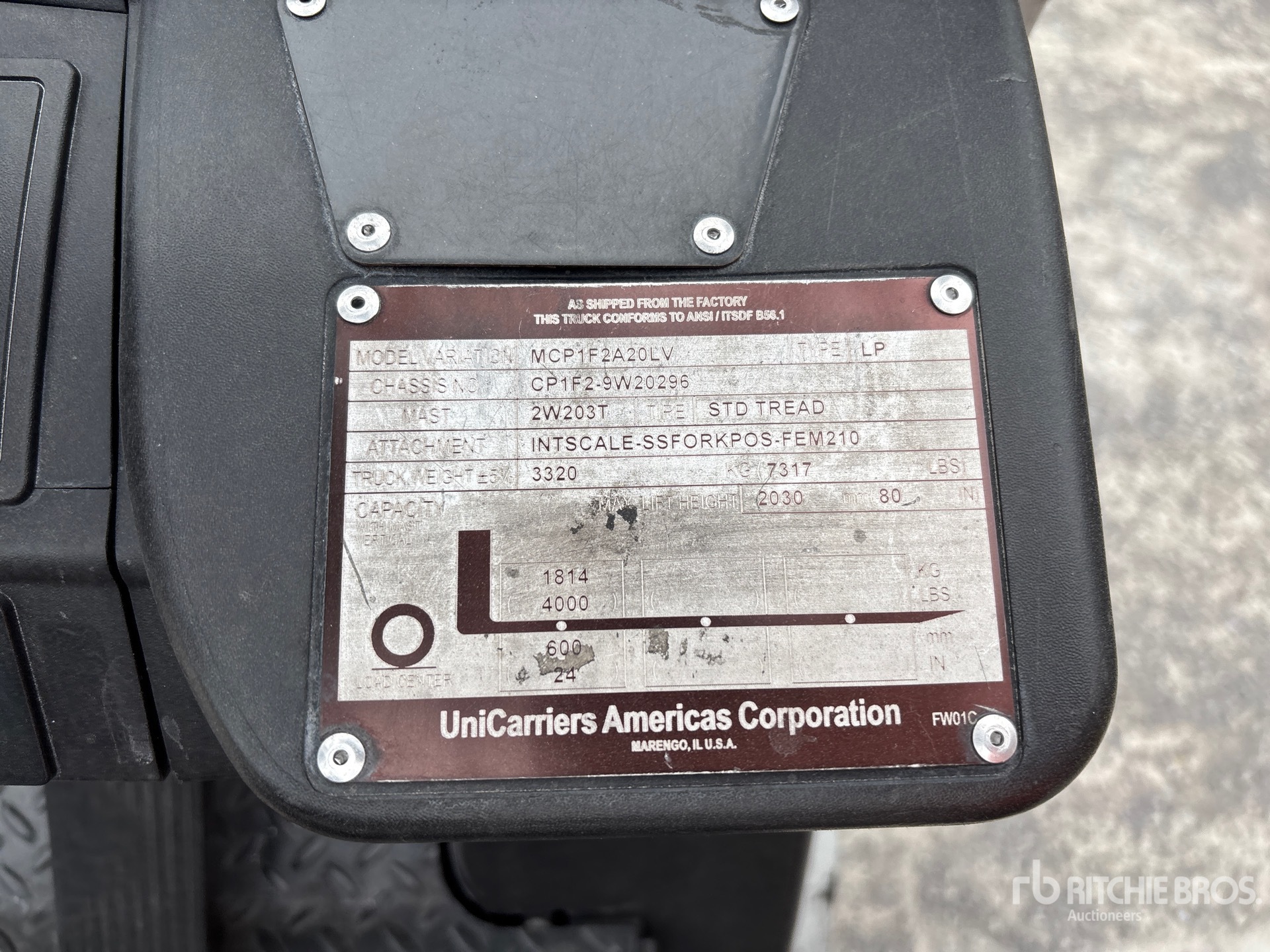 General Appearance with Numéro de série/Numéro d'identification du véhicule automobile