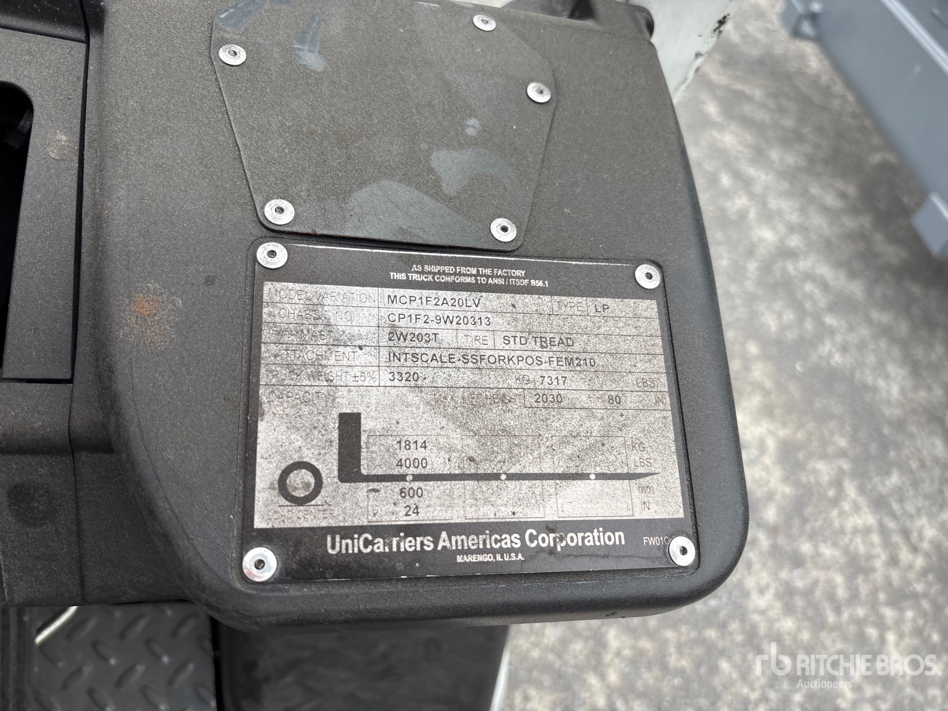 General Appearance with Numéro de série/Numéro d'identification du véhicule automobile