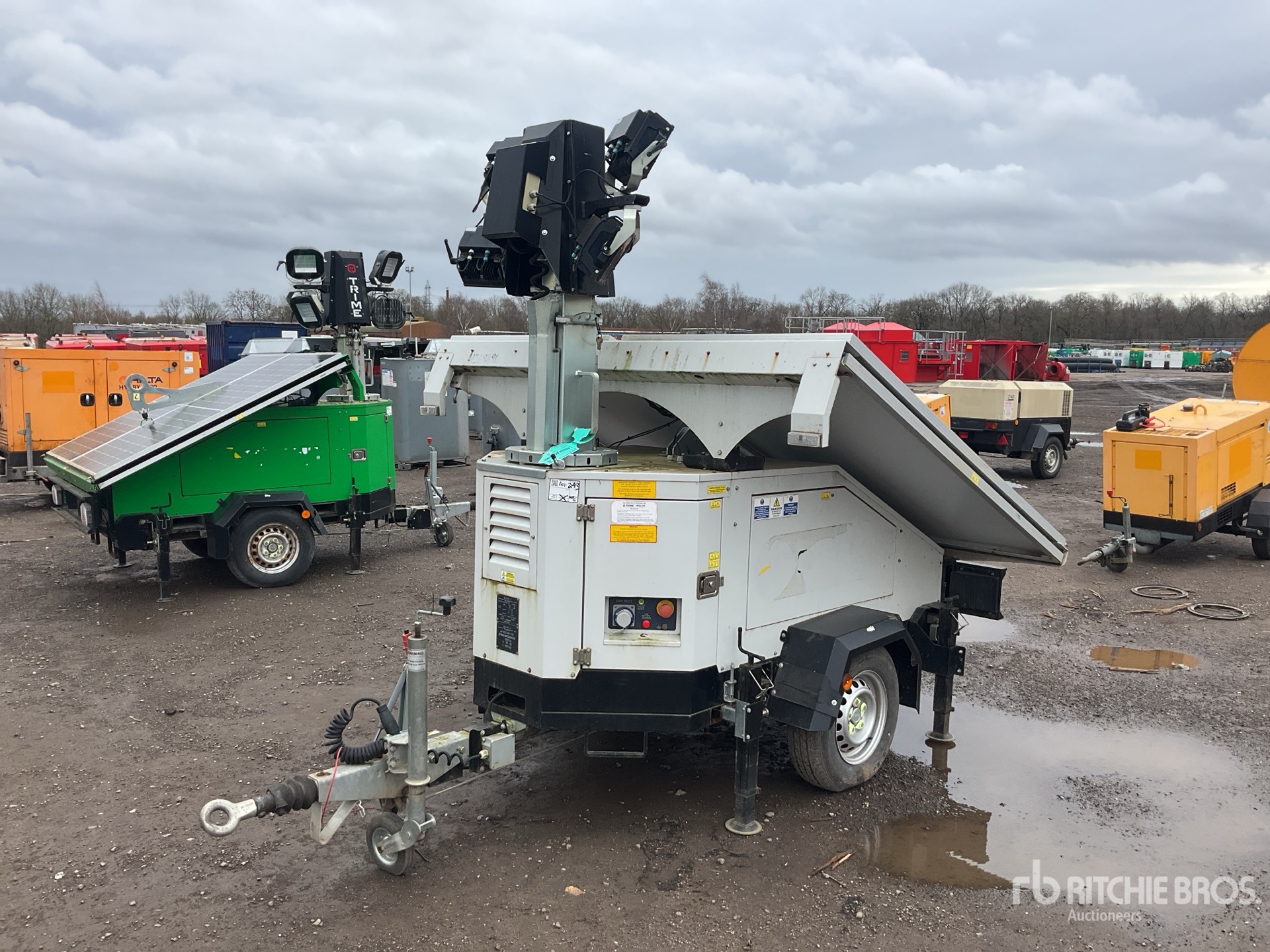 General Appearance with Picture, Left Front Corner