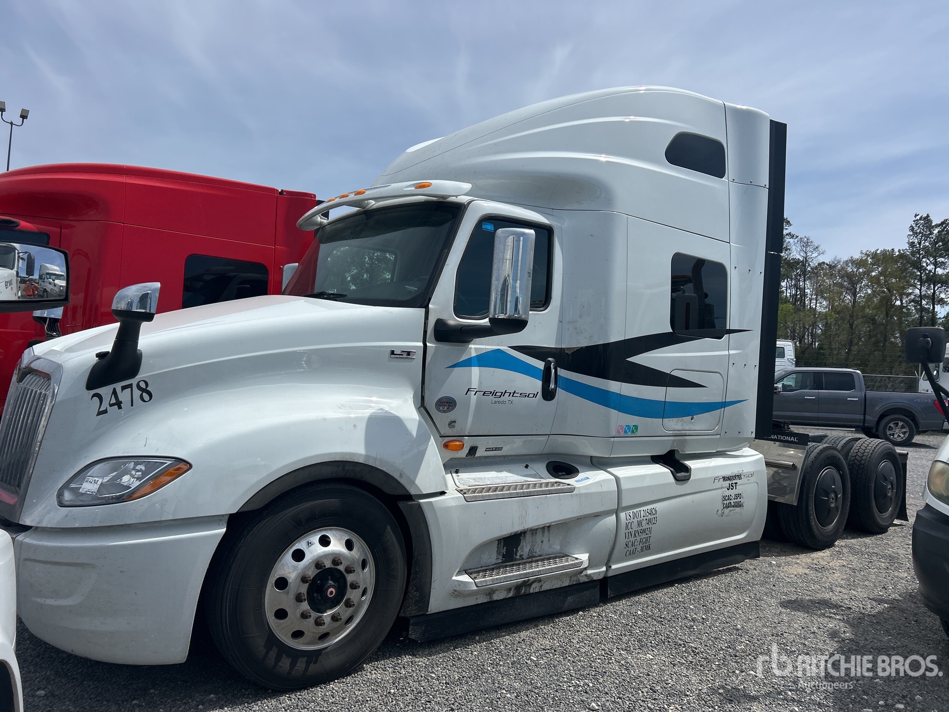 General Appearance with Picture, Left Front Corner