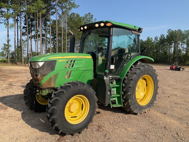 2017 John Deere 6130R 4WD Utility Tractor