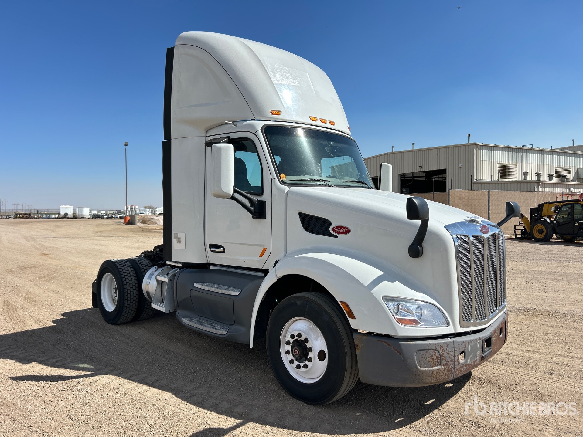 General Appearance with Imagen: esquina delantera derecha