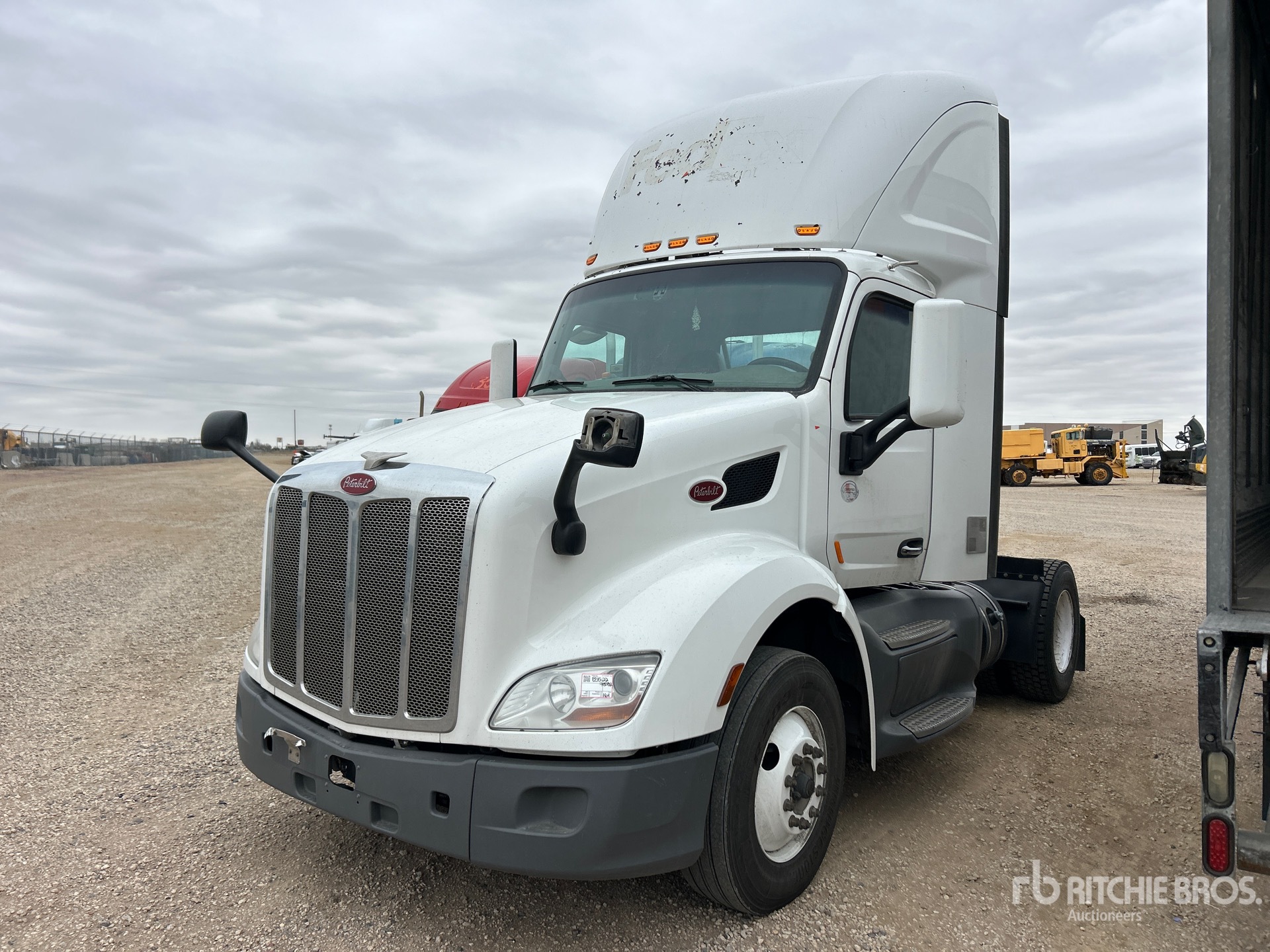 General Appearance with Picture, Left Front Corner