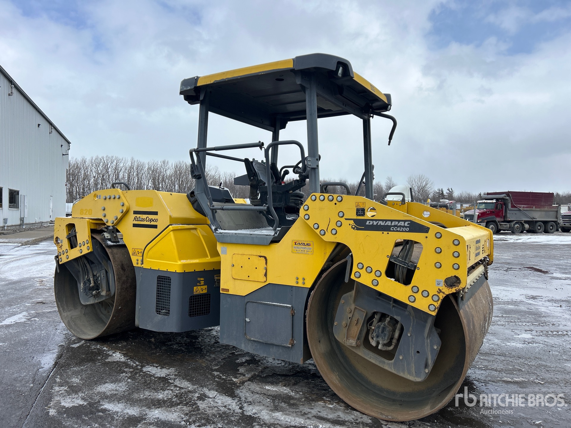 2016 Dynapac CC4200