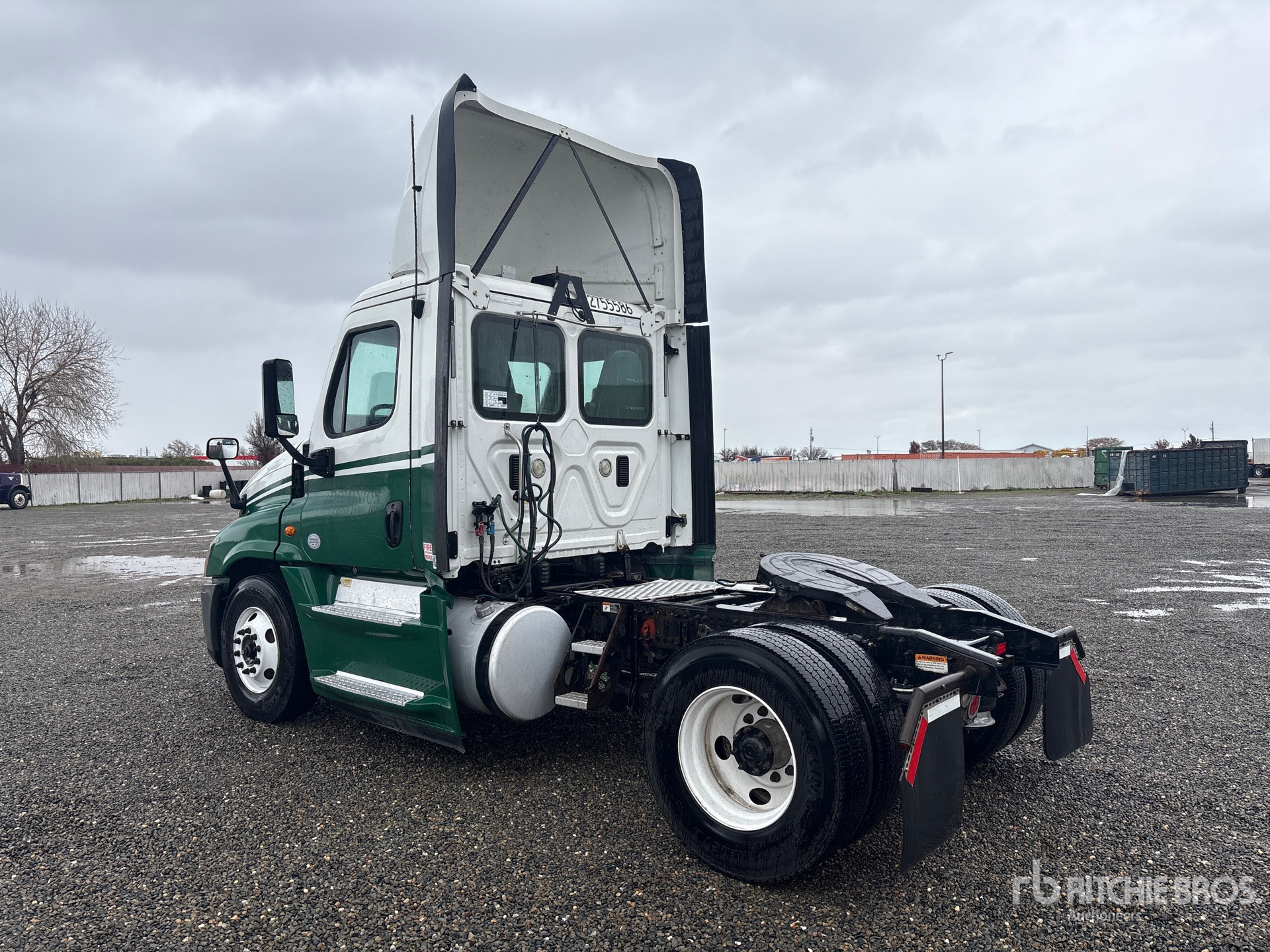 General Appearance with Image, coin arrière gauche