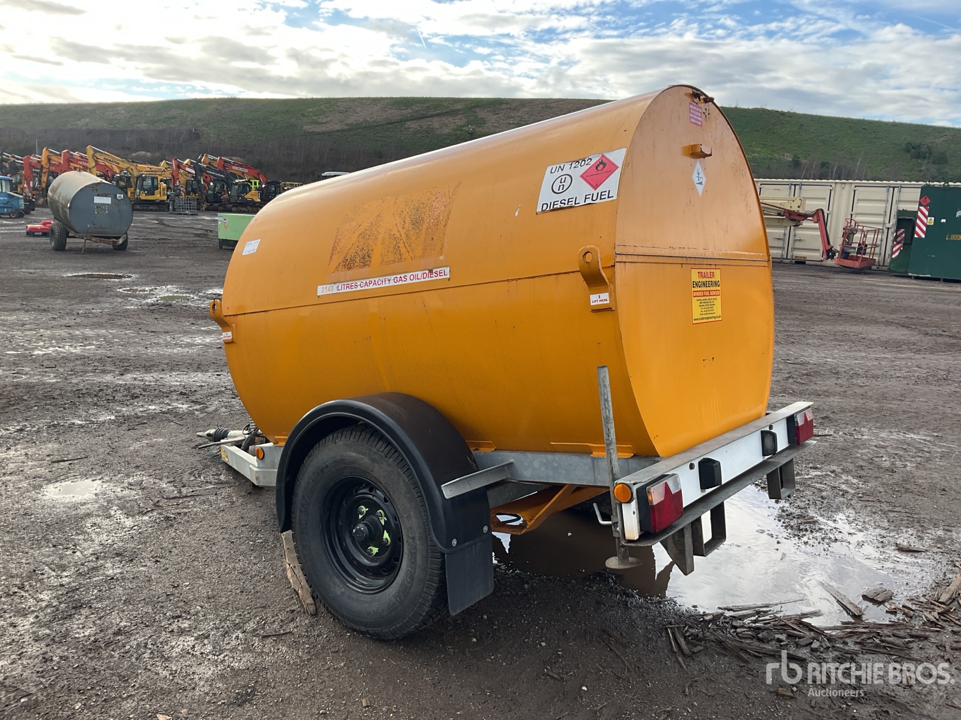 General Appearance with Picture, Left Rear Corner