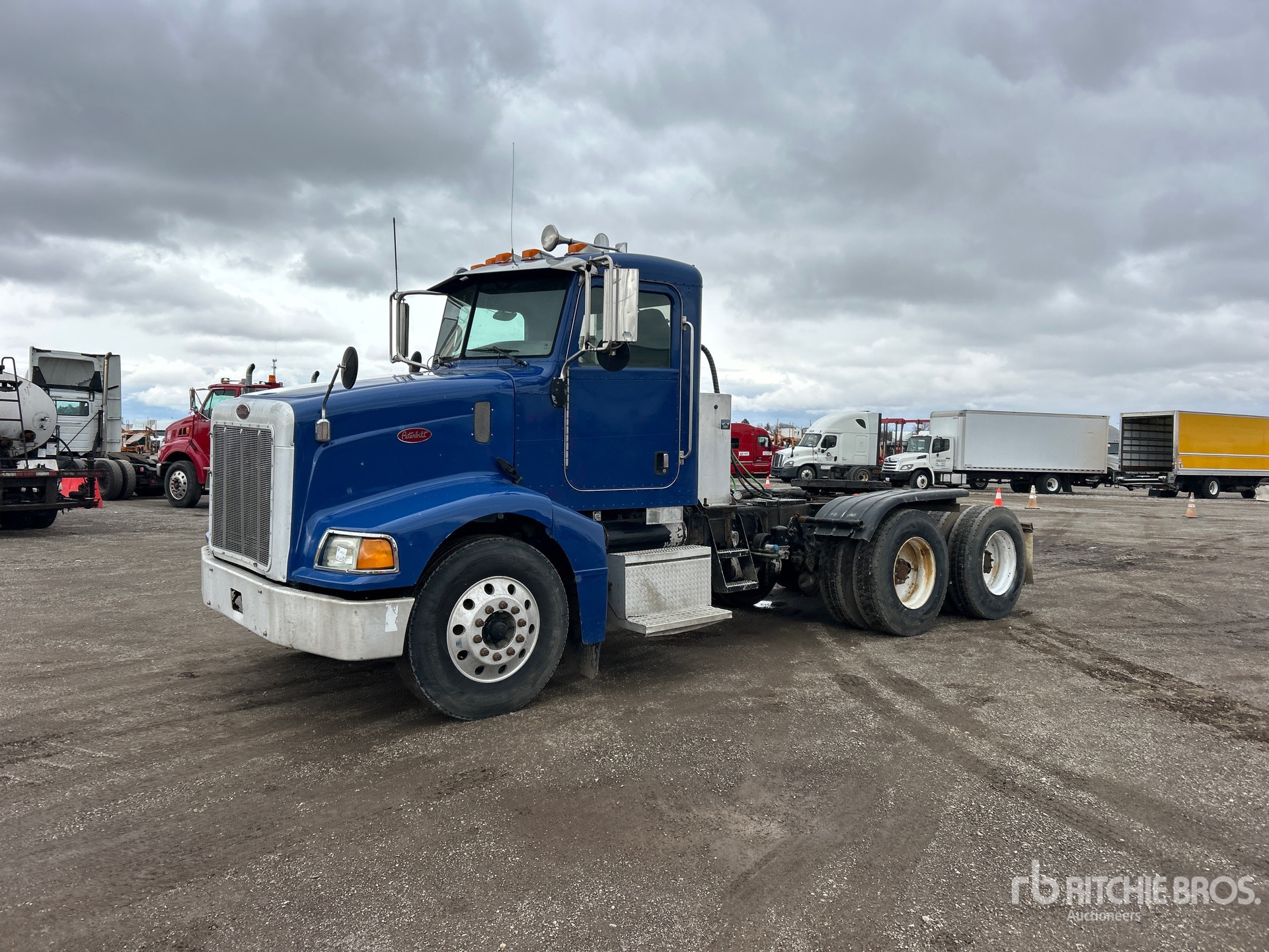 General Appearance with Imagen: esquina delantera izquierda