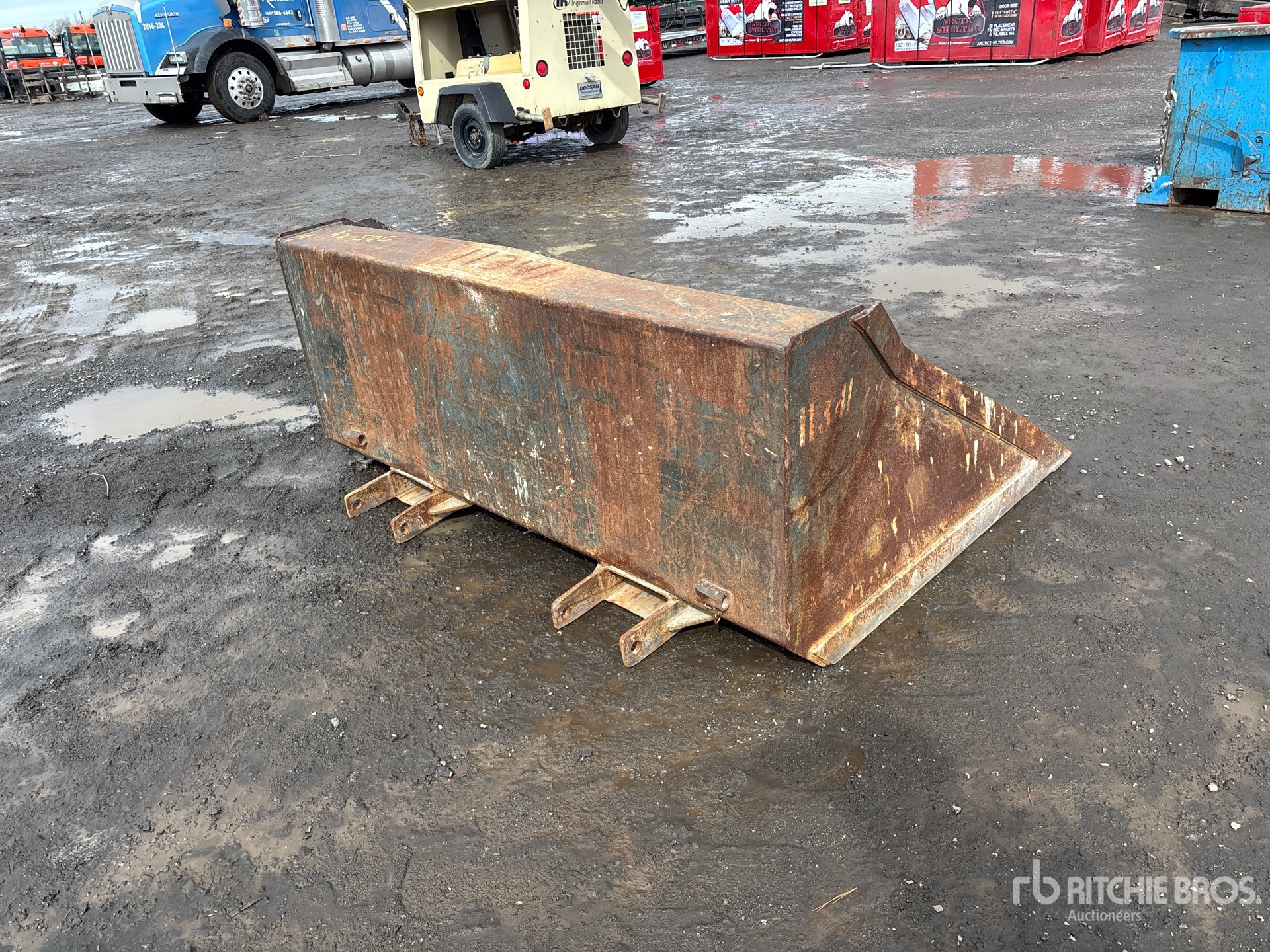 General Appearance with Imagen: esquina trasera derecha