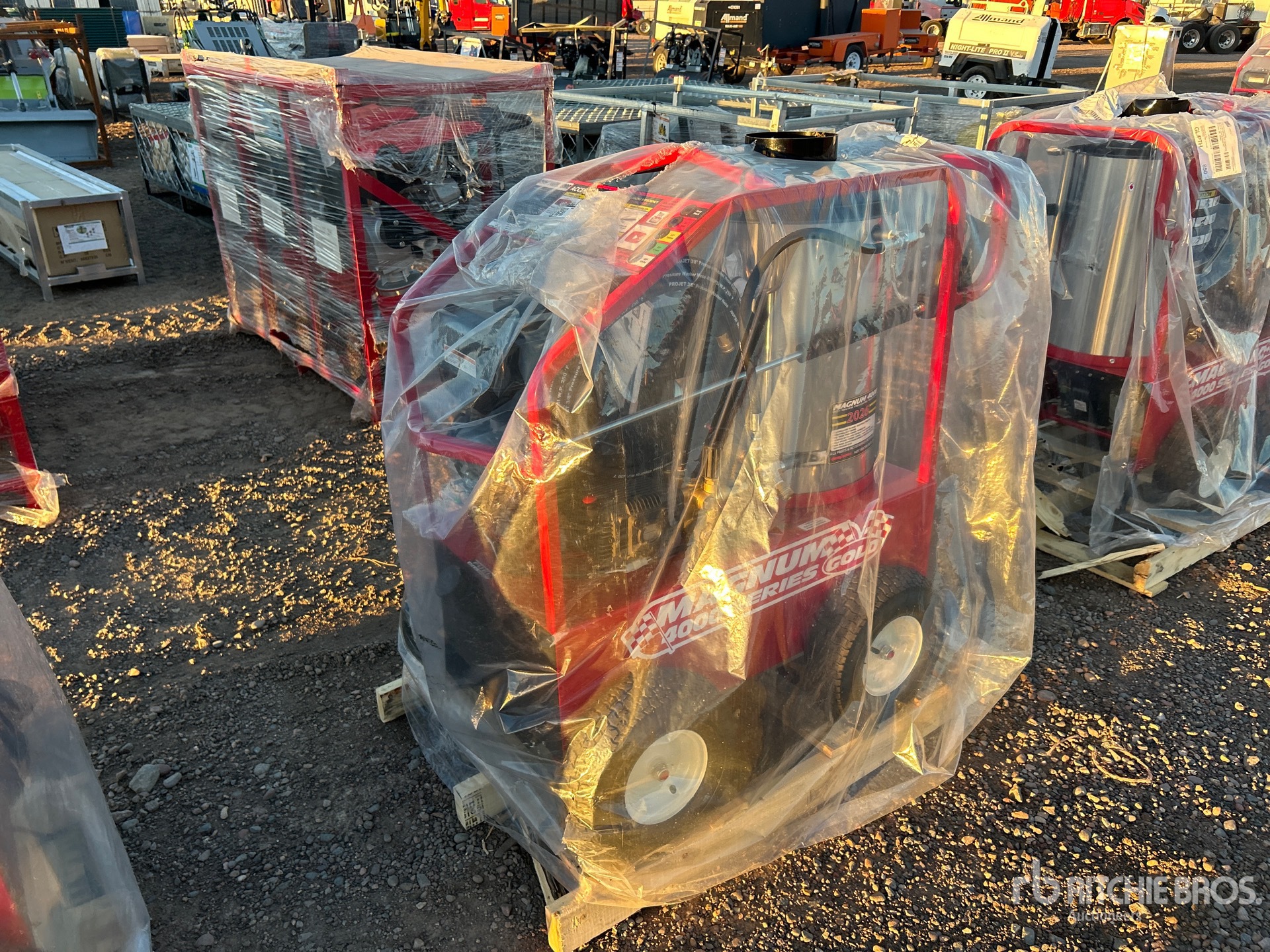 General Appearance with Featured Photo