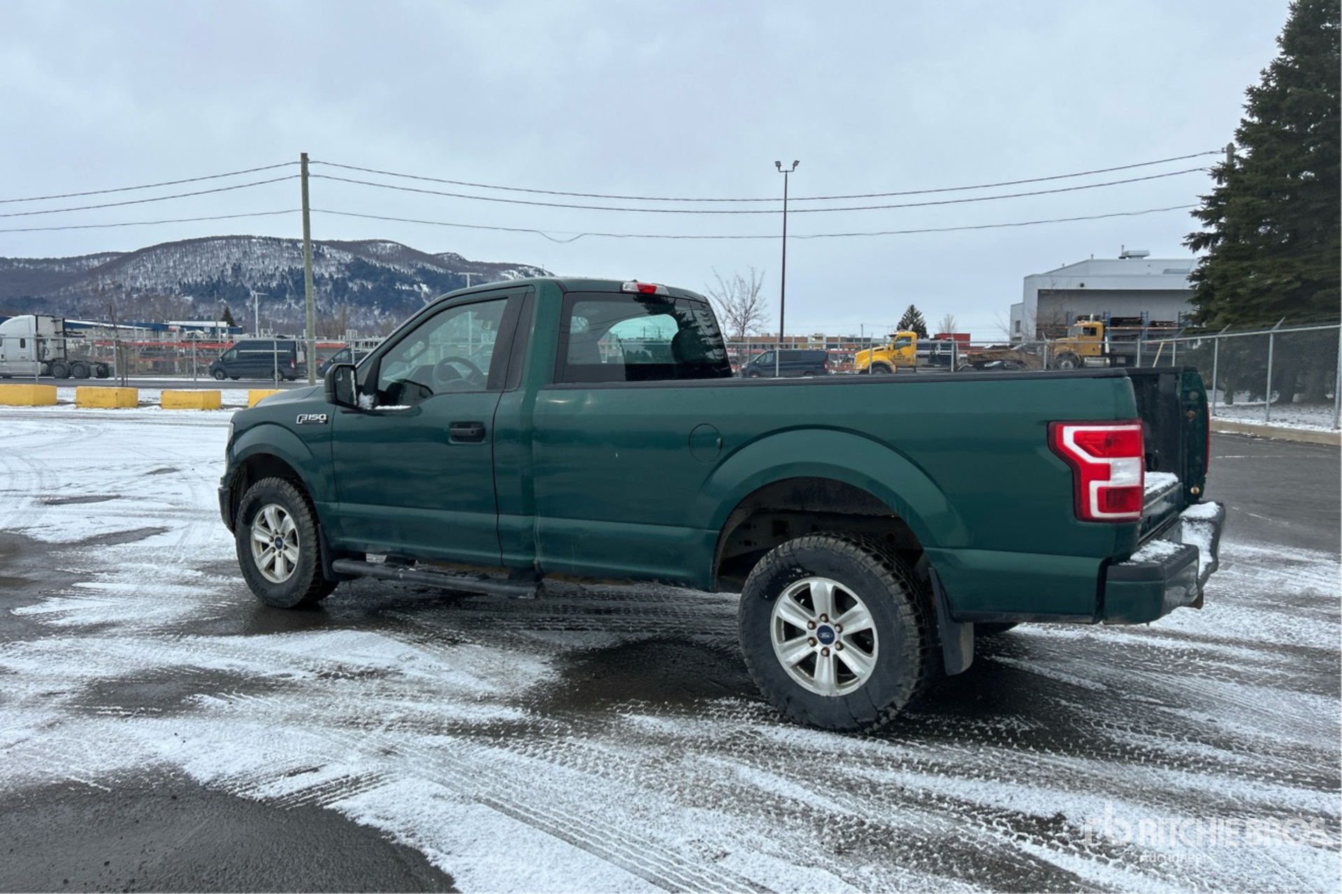 General Appearance with Picture, Left Rear Corner