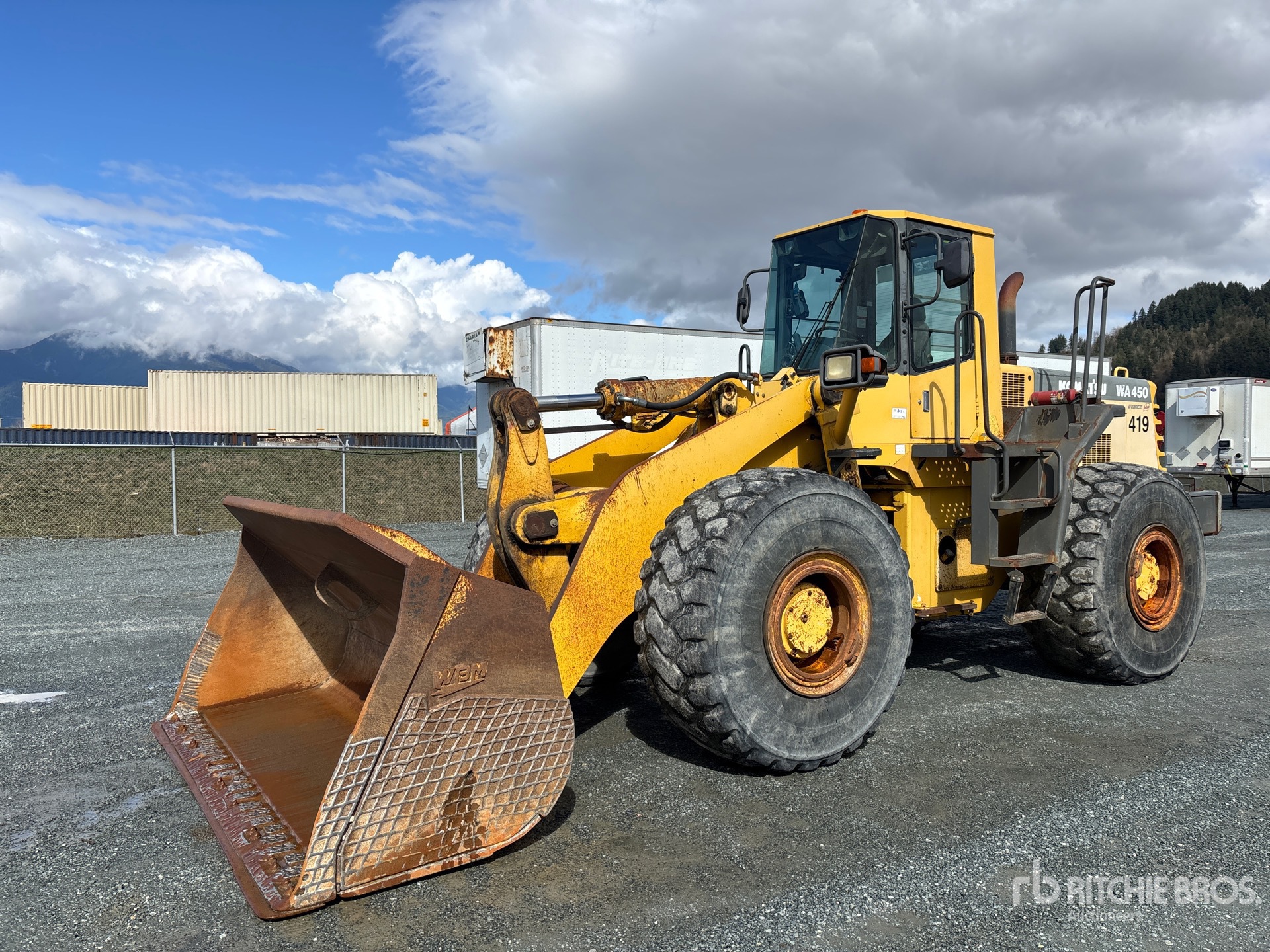 General Appearance with Spin