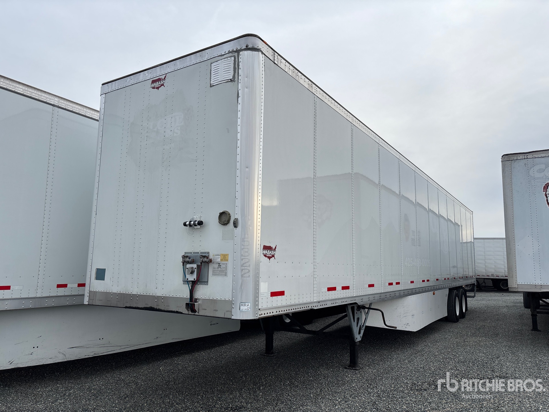 Aspect général with Image, coin avant gauche