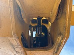 Hydraulics with Grapple Cylinders
