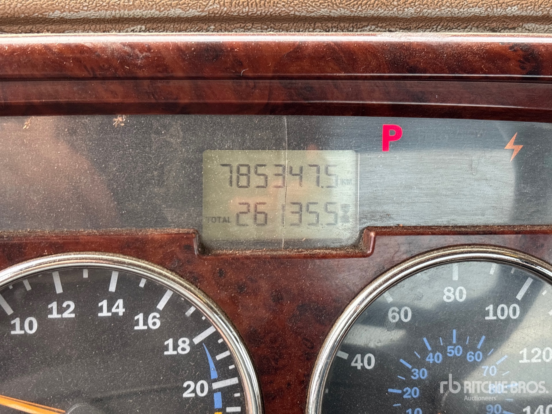 2005 Mack CV713 GRANITE