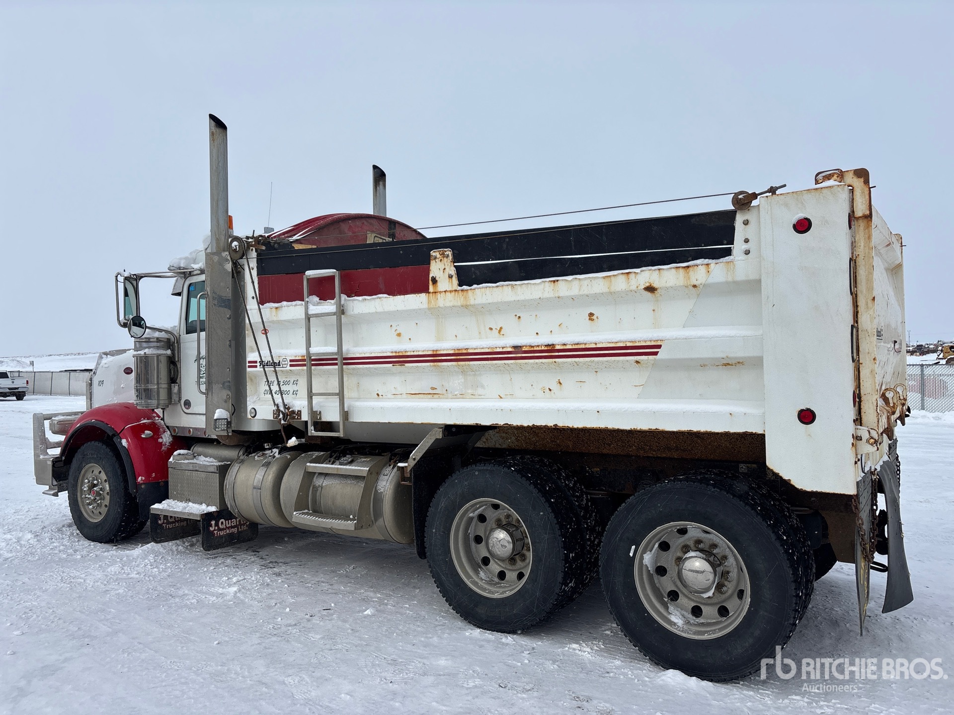 General Appearance with Imagen: esquina trasera izquierda