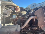 Moteur with Engine - Right Side