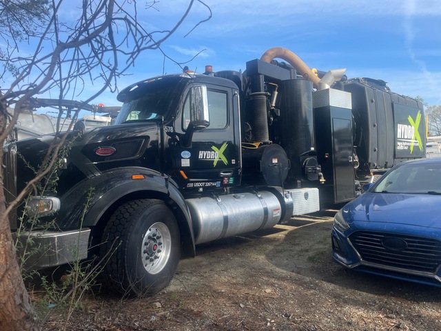 2020 Super Products MDL2011 on 2020 Peterbilt 567 8x6 Vacuum Excavator Truck