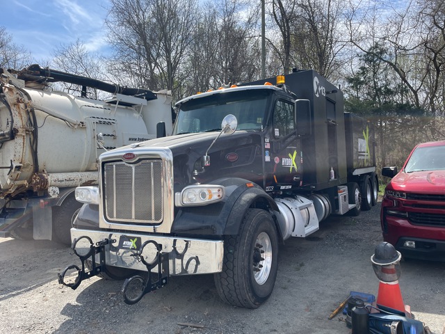 X-Vac X-13 on 2020 Peterbilt 567 8x4 Vacuum Excavator Truck