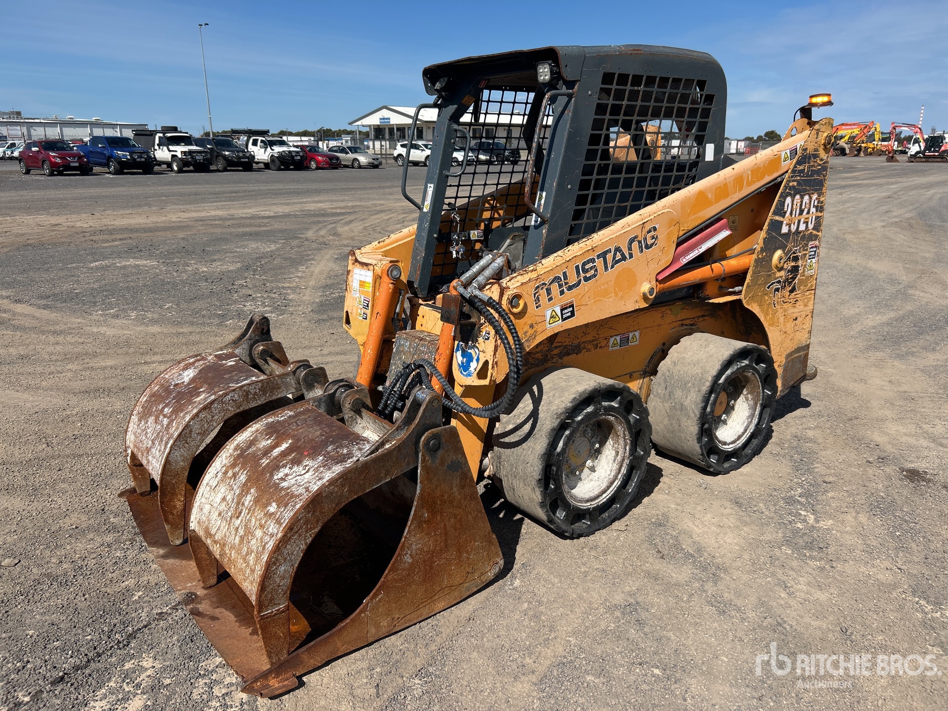 General Appearance with Picture, Left Front Corner