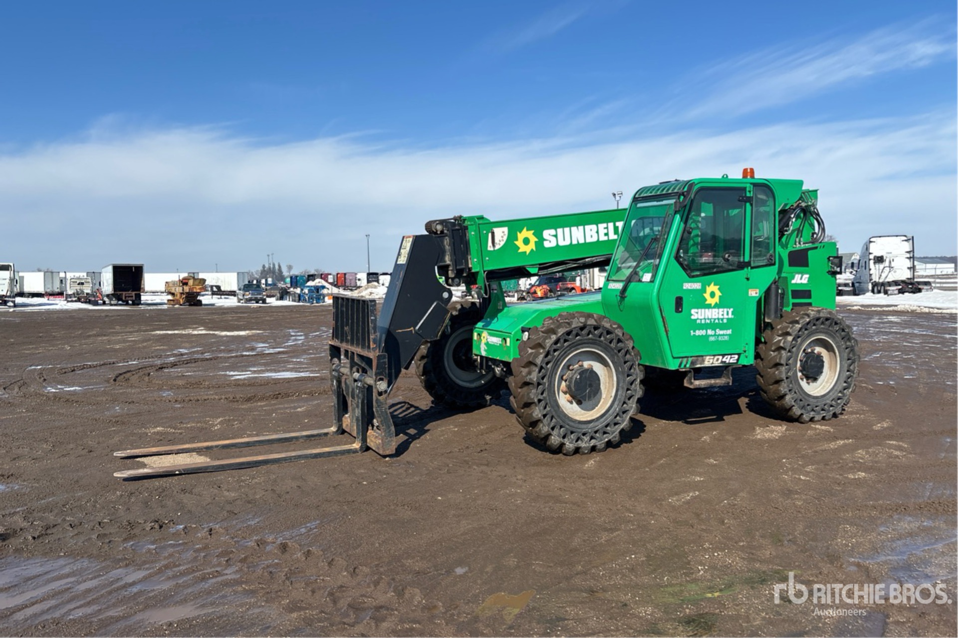 General Appearance with Picture, Left Front Corner